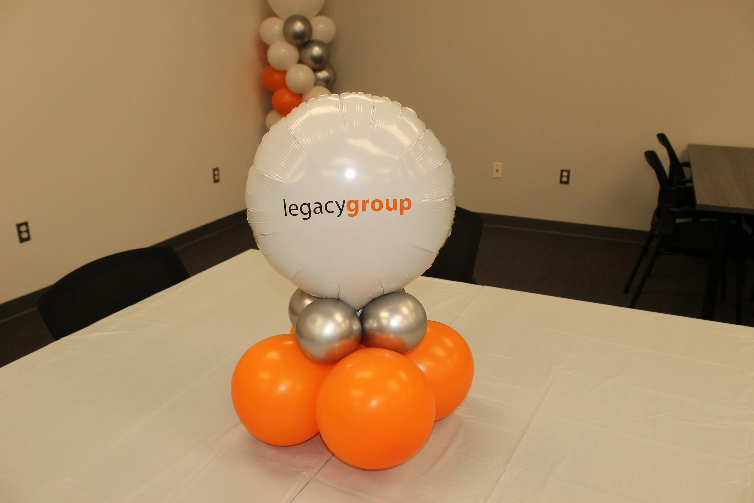corporate balloons decor, balloons near me, classic balloon decor, office party decor, branded, branded balloons, tradeshow, business expo, grand opening, vendor showcase