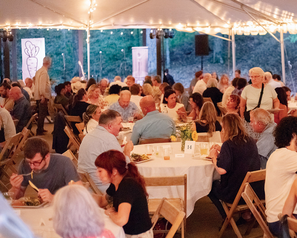 LocalTableDinner_54.png