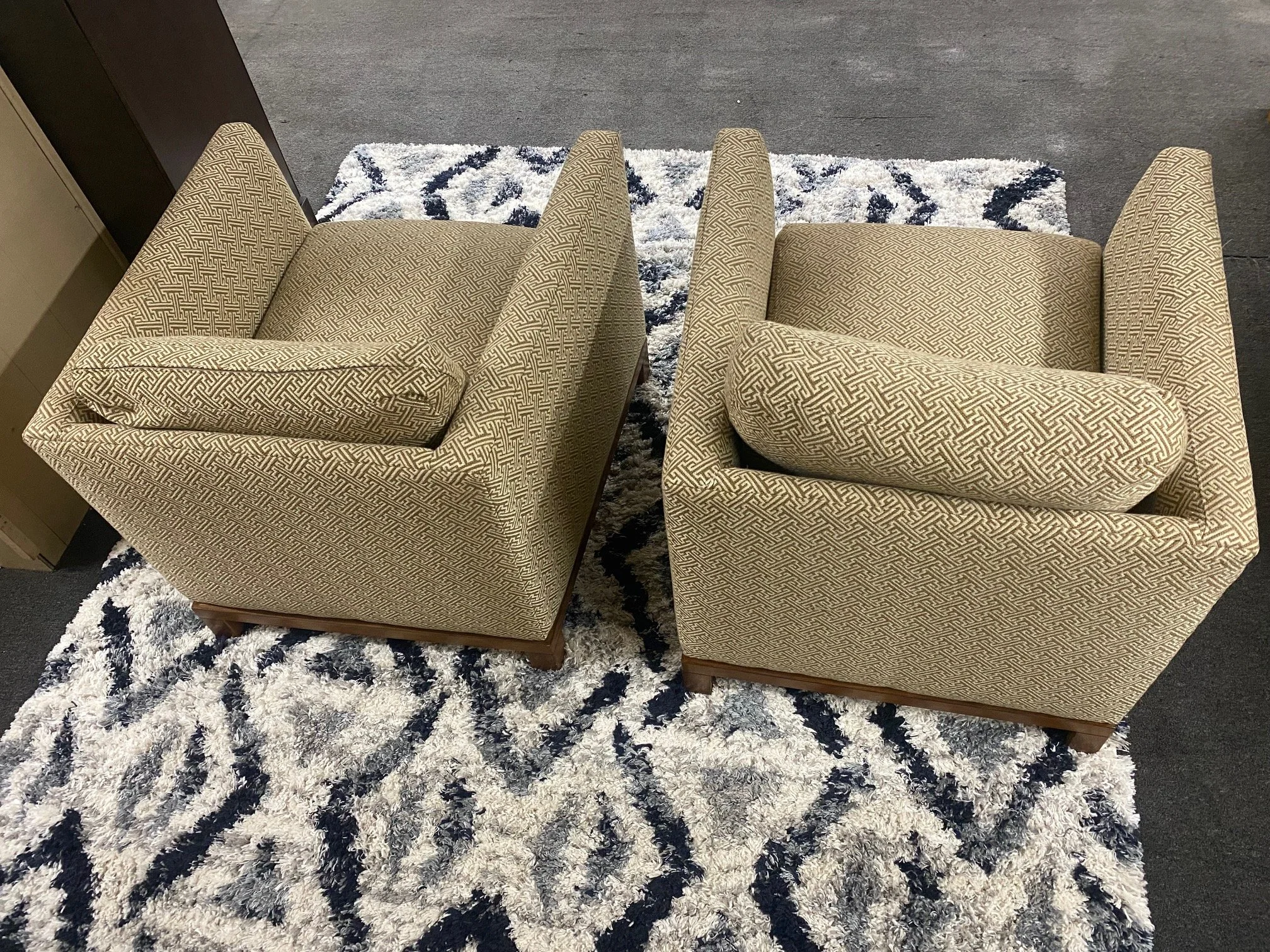 cream accent chairs 1c.jpg