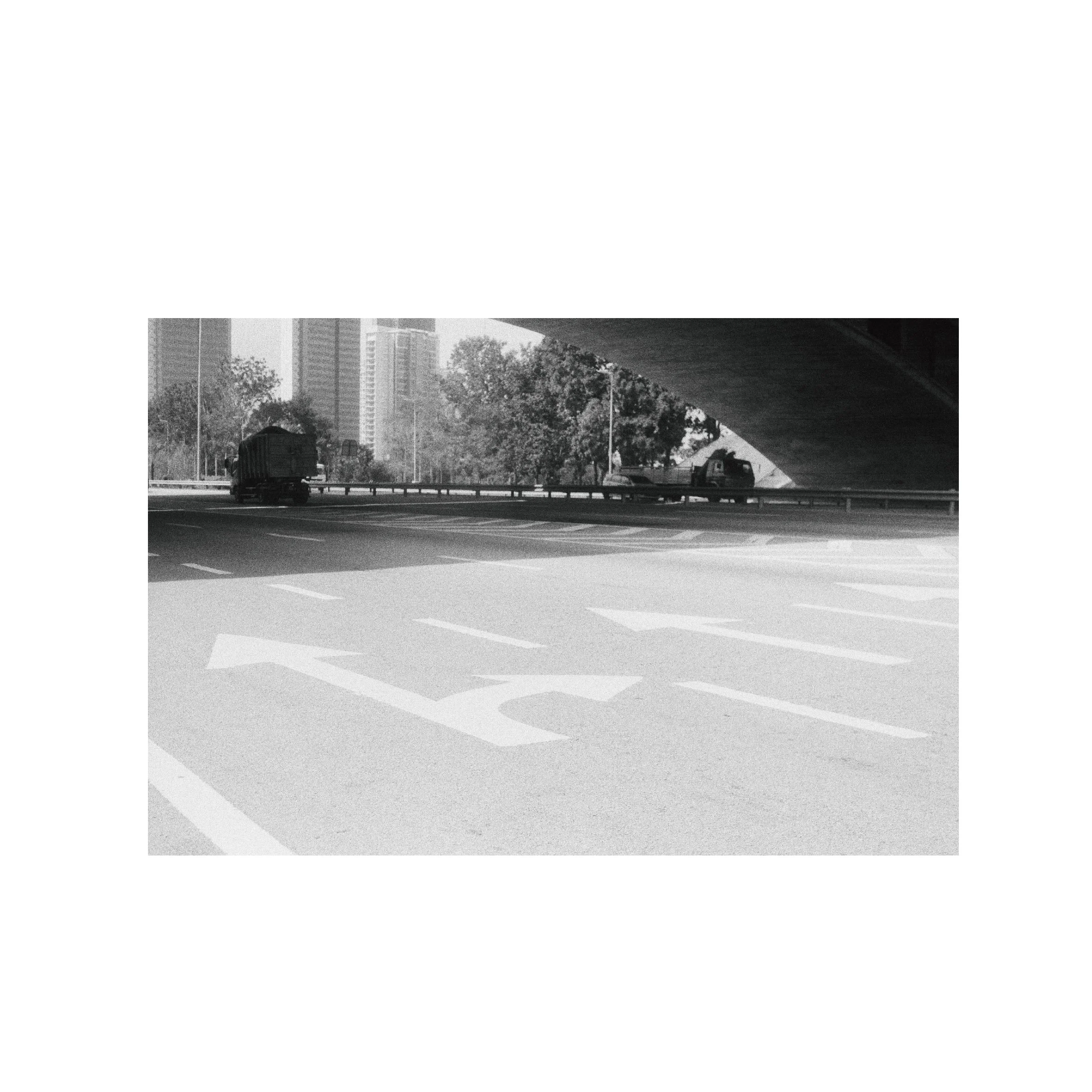 vibe400 bw 2 .jpg