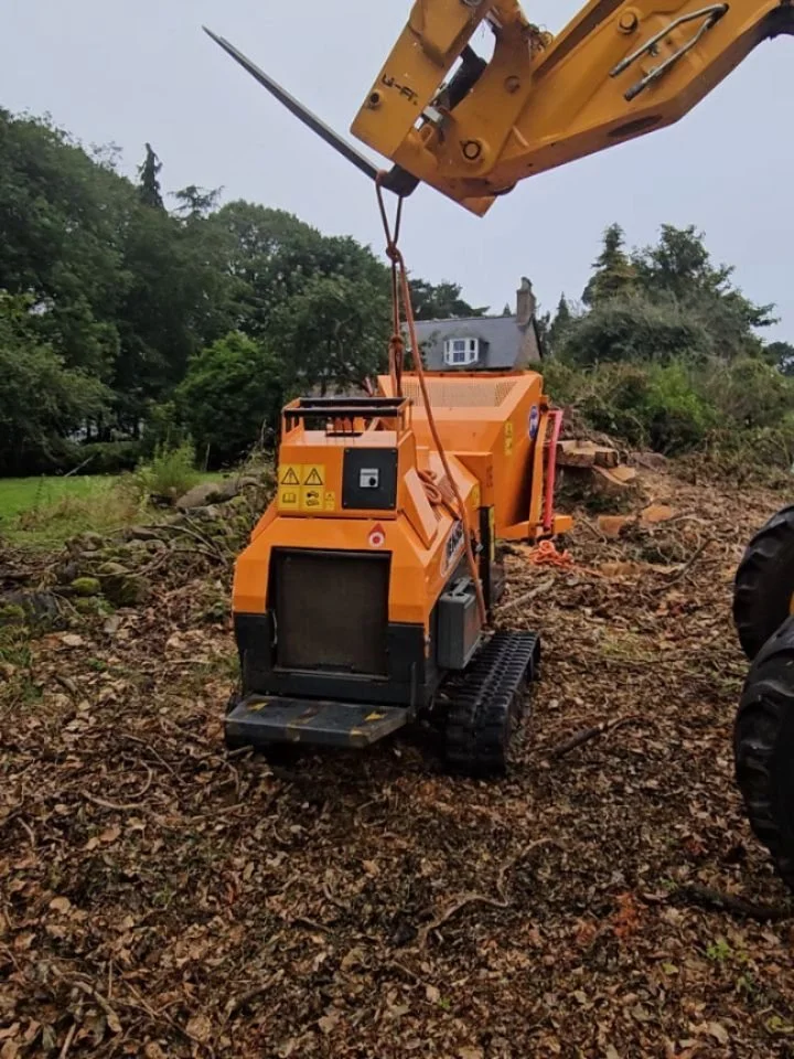 2 man dayband a half removing Cypress trees in a garden in some alternative access for the chipper.

#darachtreecare #treefelling #treework #treeremoval #jensenchipper #treesurgery #aberdeen #aberdeenshire #crathes #banchory