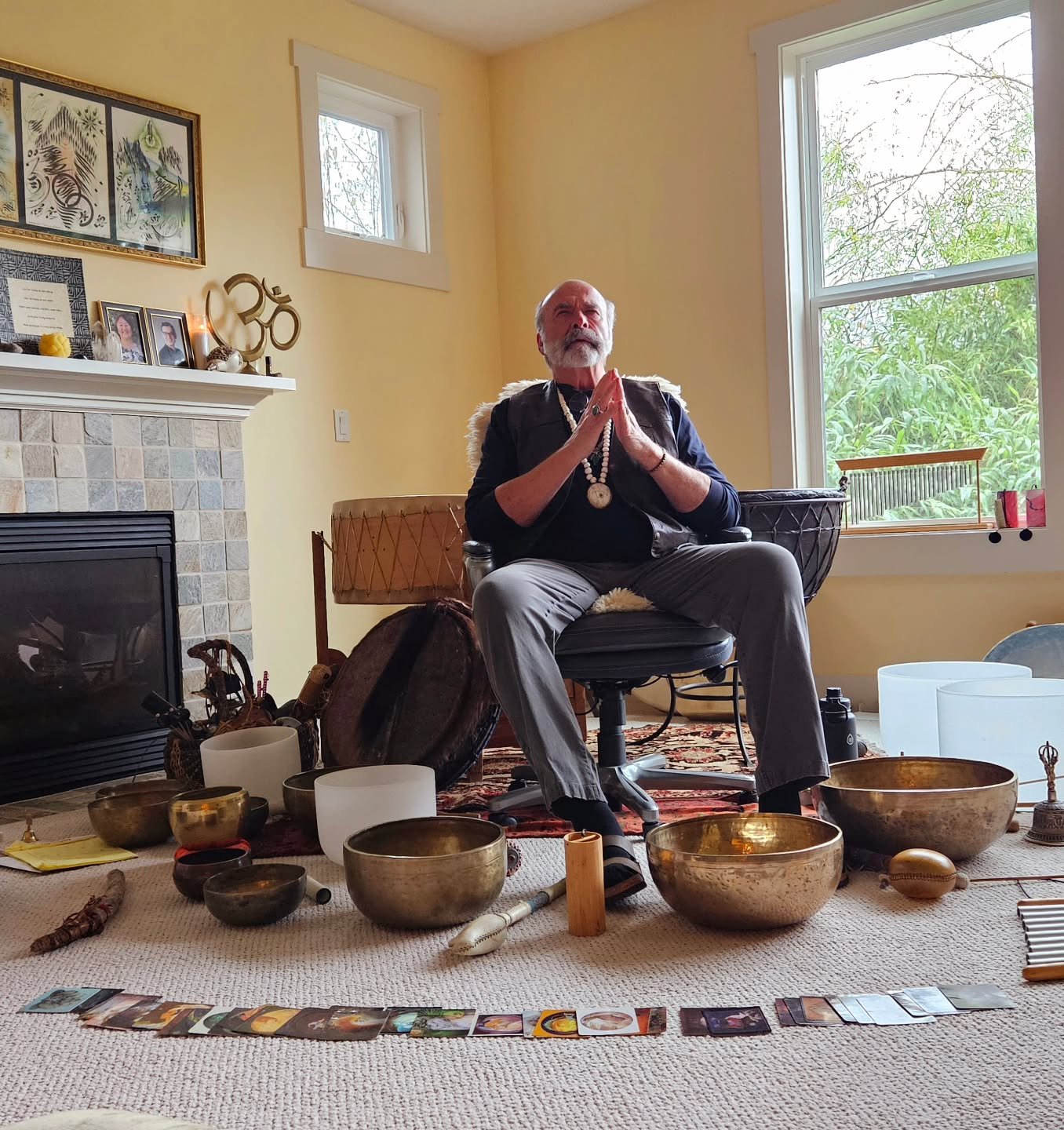 Looking forward to tomorrow's SHAMANIC HEALING CIRCLE.

A few in-person spots still available or we'll see you virtually!

SHAMANIC HEALING CIRCLE 🪶

THIS SATURDAY - JUNE 14TH

Join us in-person or virtually as we come together in community - creati