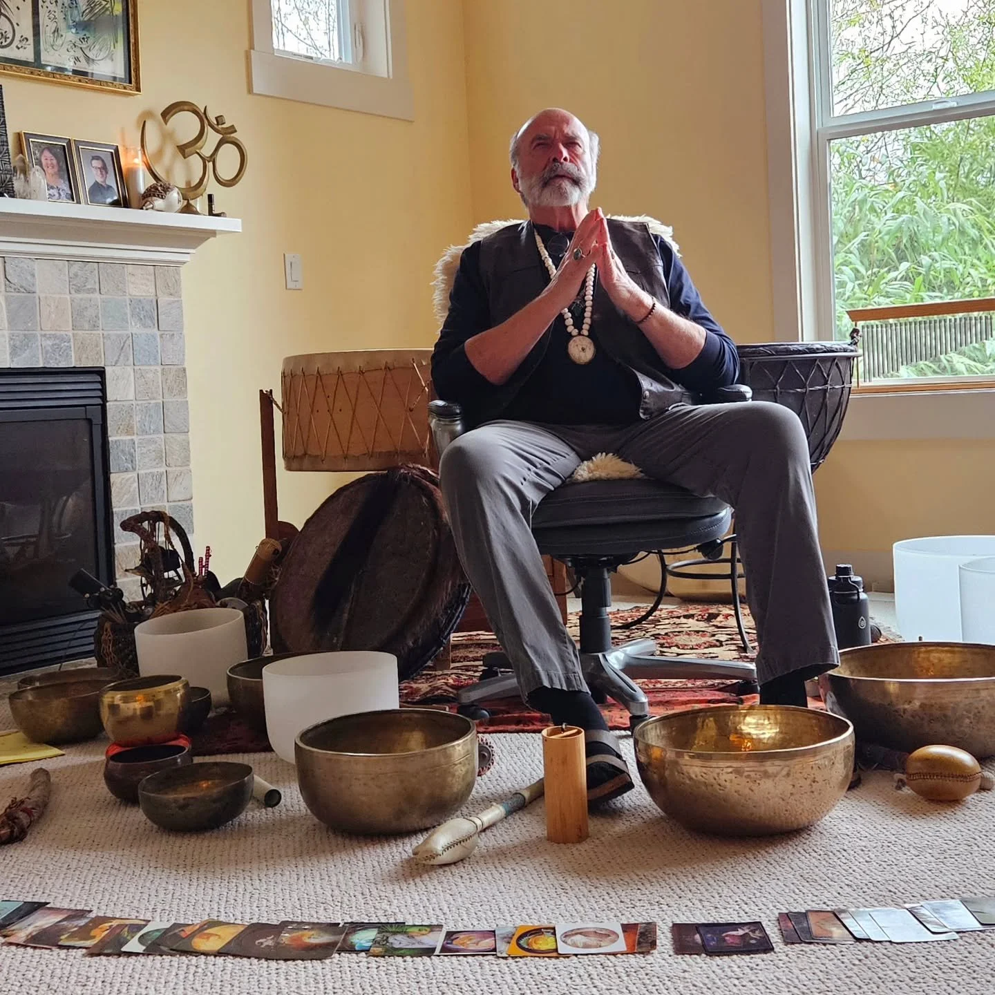 SHAMANIC HEALING CIRCLE 🪶

SATURDAY - SEPTEMBER 6TH 

Join us in-person or virtually as we come together in community - creating a heart-opening space for love, gratitude and healing during this one-day in-person event.

Saturday - September 6th - 9
