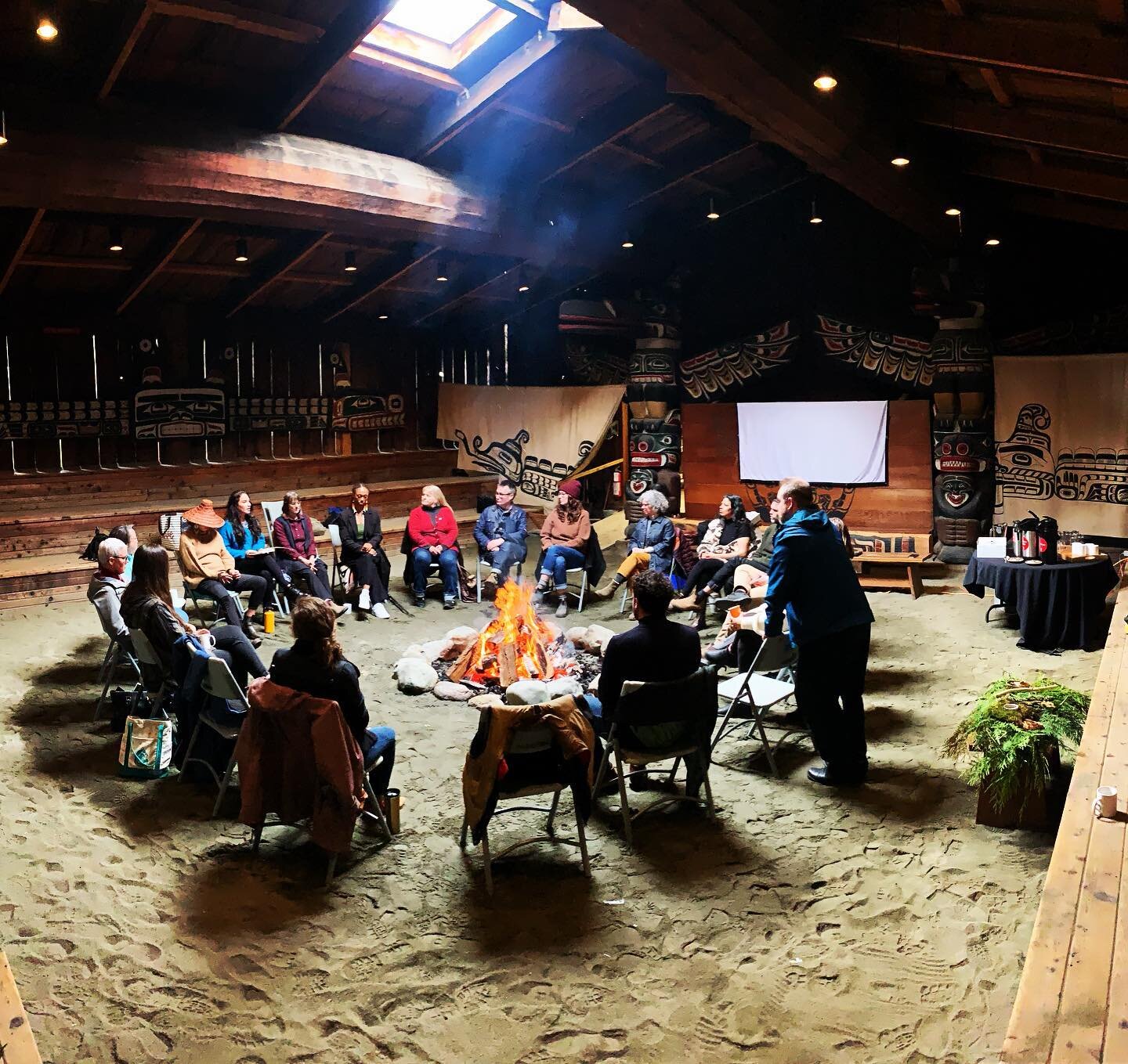 Gilakas&rsquo;la to those who stepped in to help with our Awi'nakola Witnessing, Kinship &amp; Vernal Equinox Strategy Session. 🌲🌲 Many good things to come! 
We have some of our indigenous knowledge &amp; environmental advocacy team heading to San 