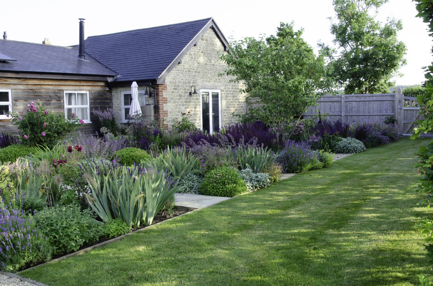 Sarah-Naybour-Garden-Design-THE-PADOCK-GREEN-11.jpg