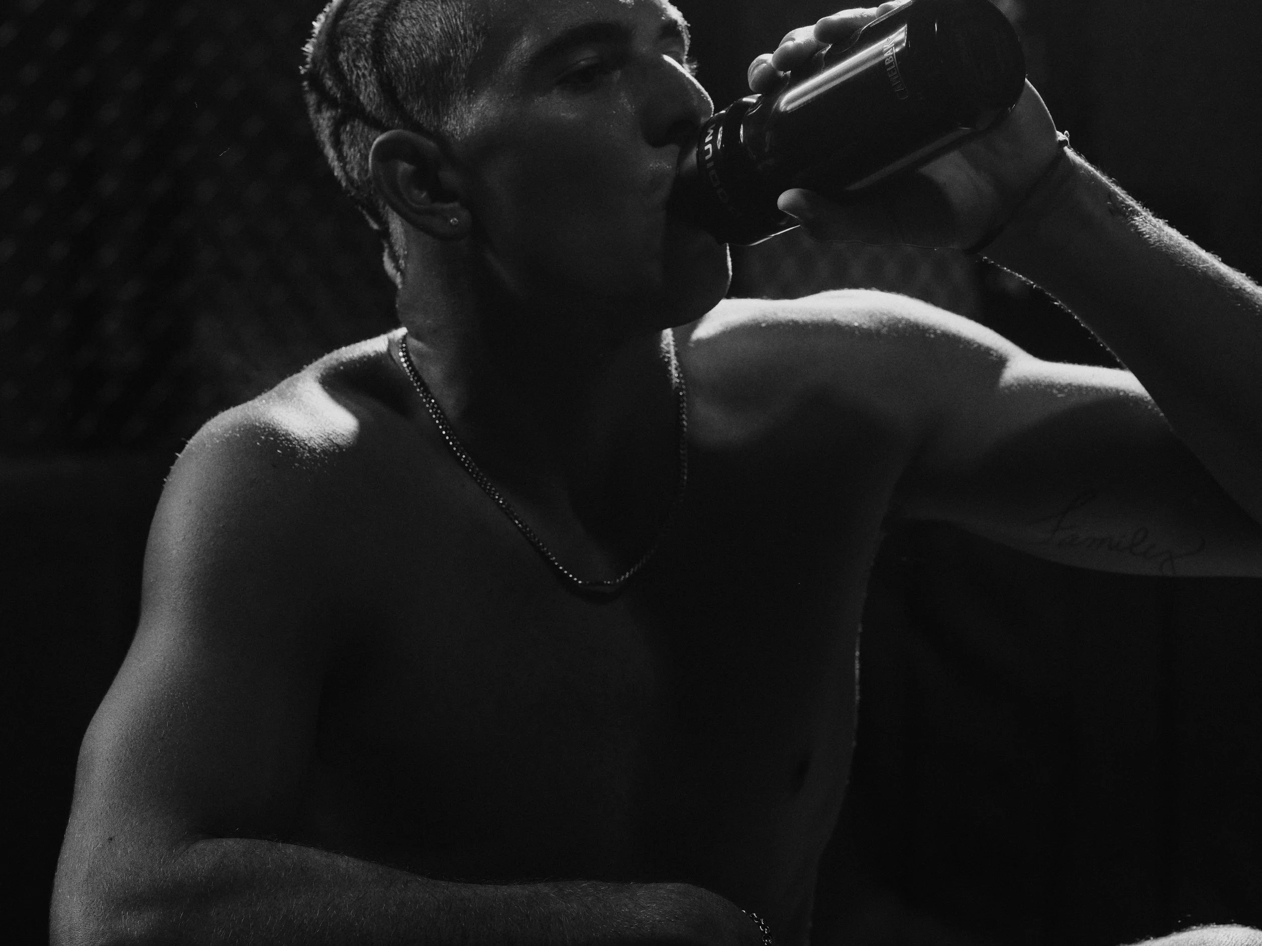 CAMELBAK_SS26_SURF_COLE_0152 1 copy.jpg