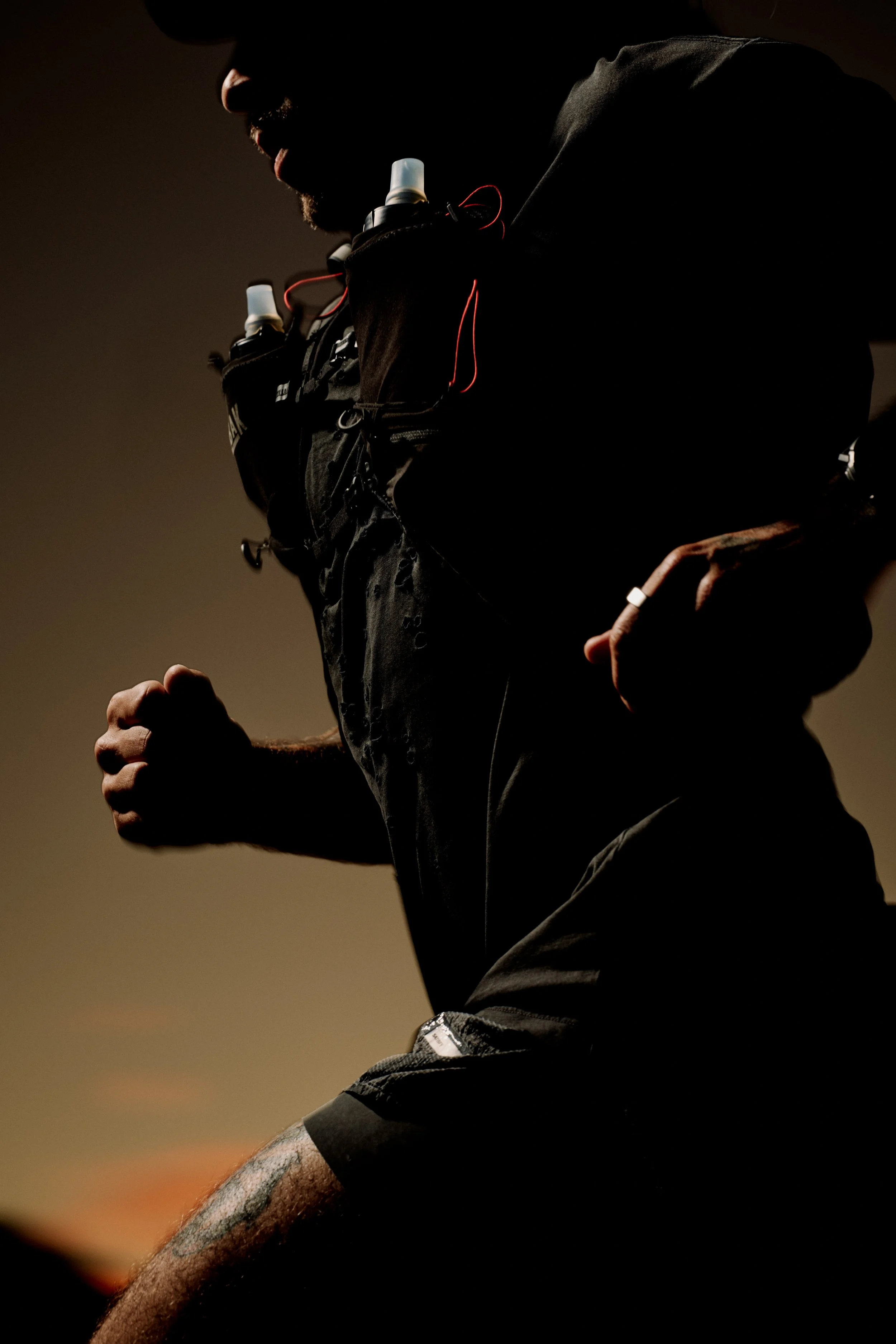 CAMELBAK_SS26_RUN_MAX_0864 copy.jpg