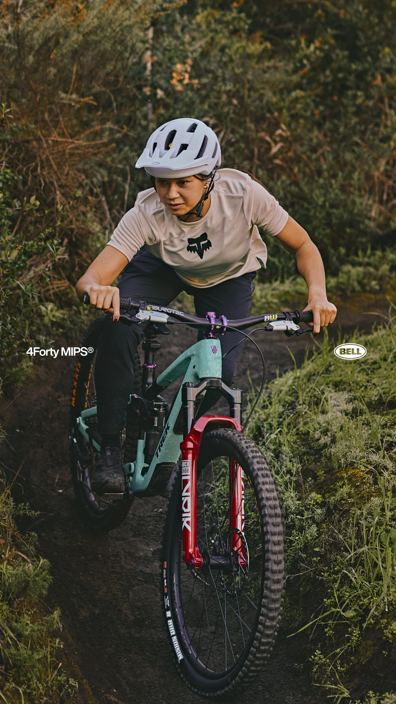 Bell_MTB_SP26_Performance_Carousel_4Forty-MIPS_9x16_001.jpg