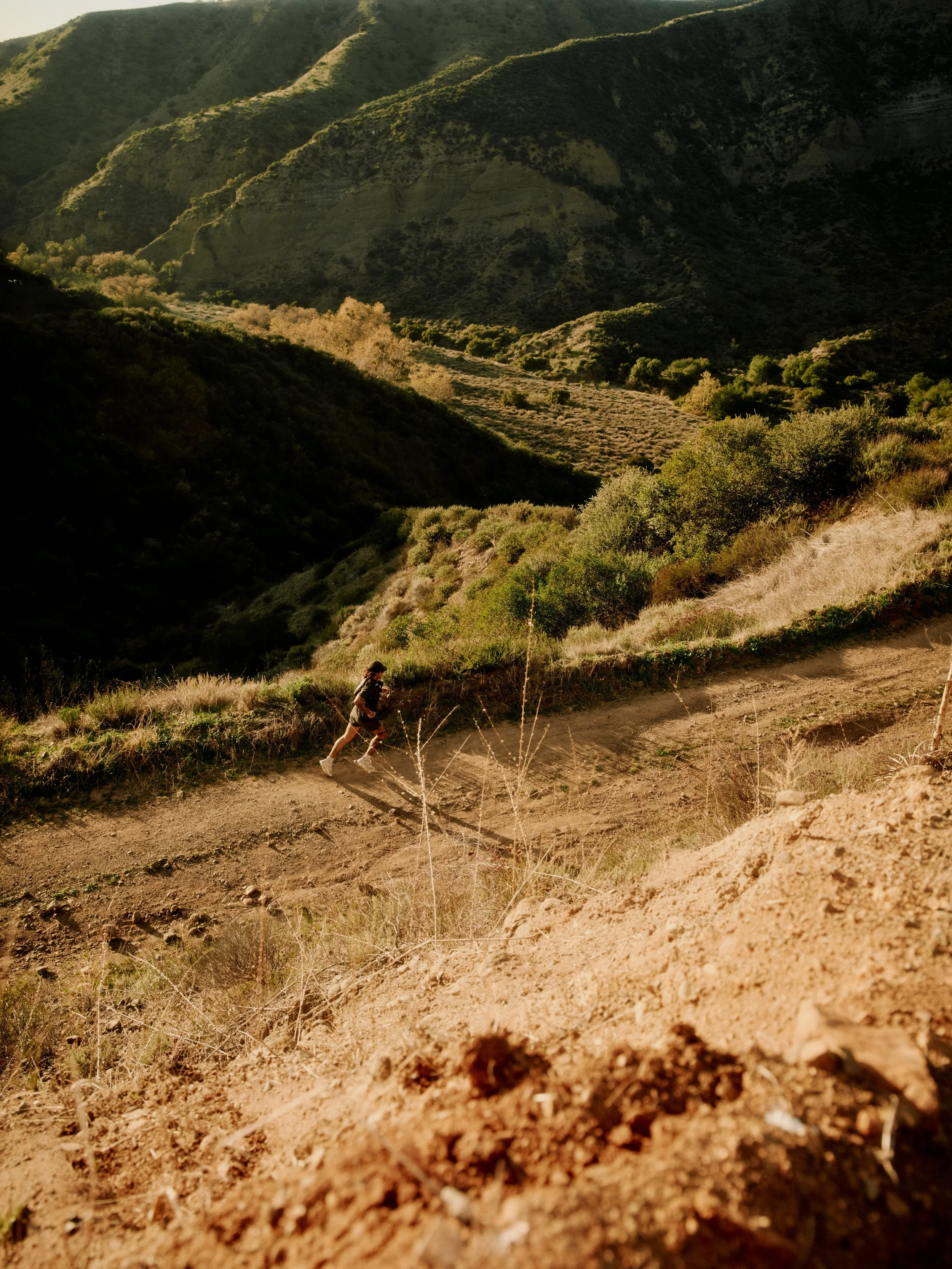 CAMELBAK_SS26_RUN_MAX_1170 copy.jpg