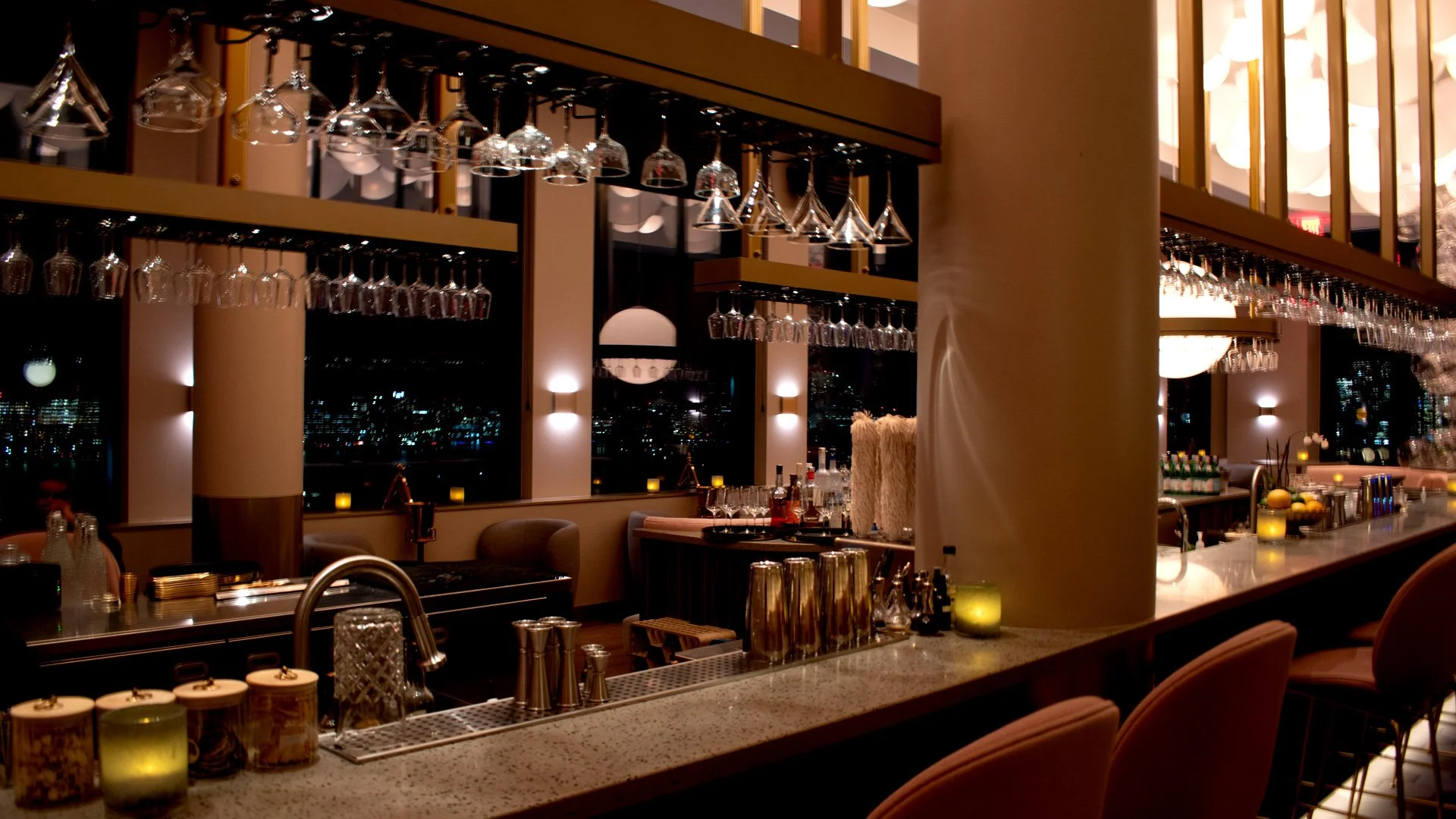 Bar-Photo-with-View.jpg
