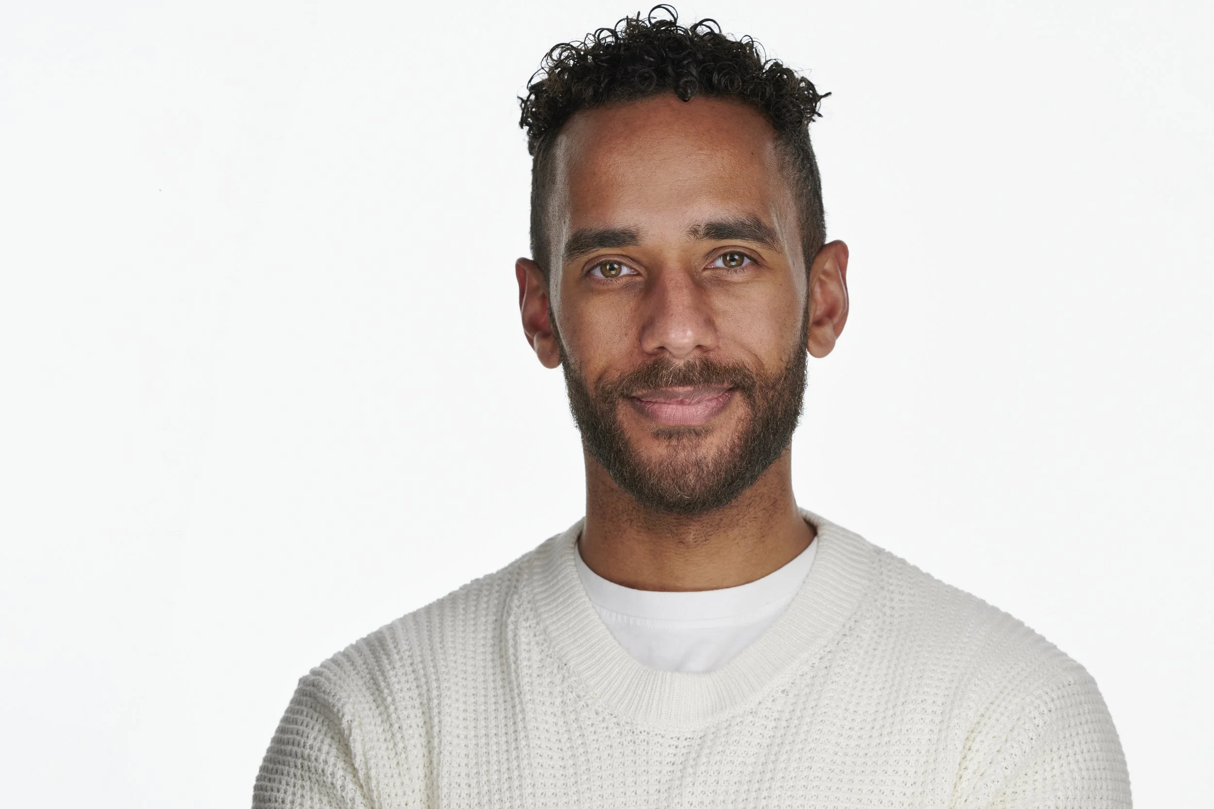 _Tyler Kennedy - Headshots5615_3200px 1.jpg