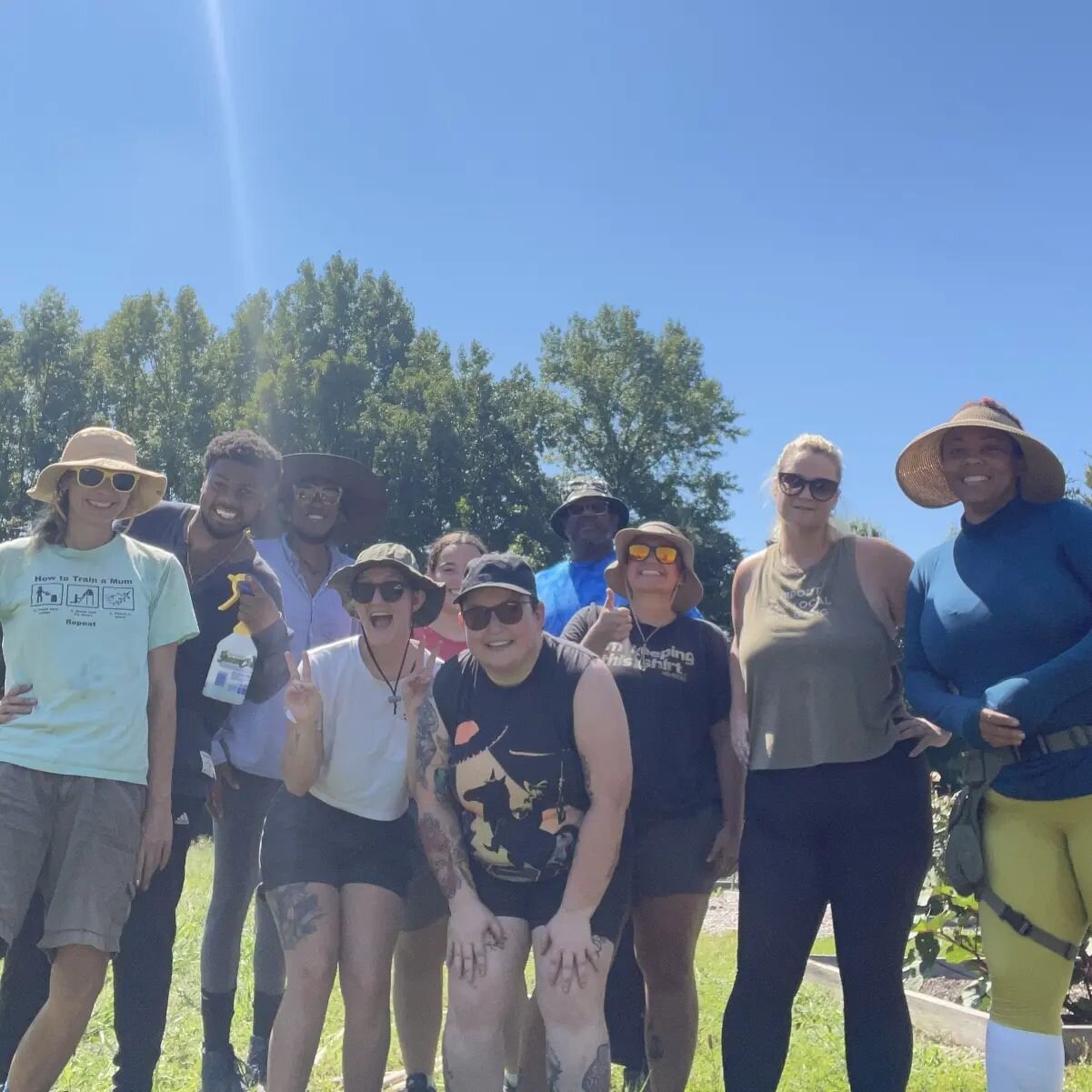 GSORD got out and helped in the PDYF Community Garden! 

Did you know that the American papaw is a tree native to the eastern United States and Canada! We were able to try some fruit from our volunteer/coach @tesla.spoils7hz and can confirm &mdash; i