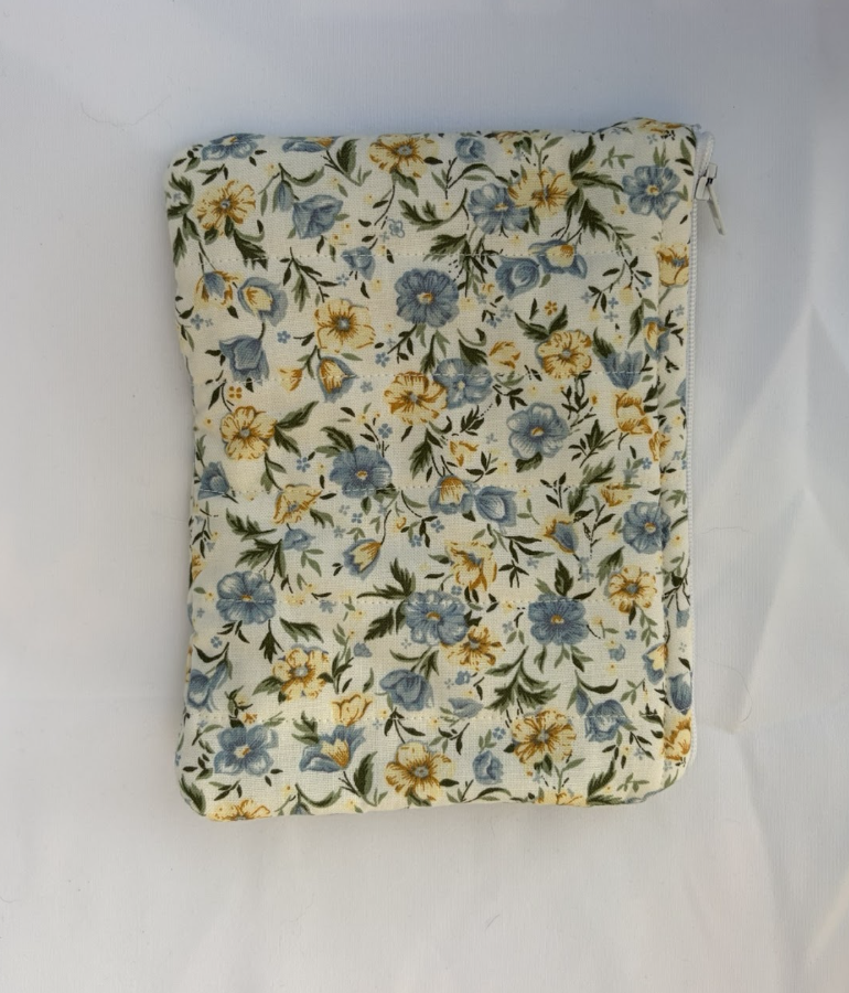 Small Zipper Pouch Group A