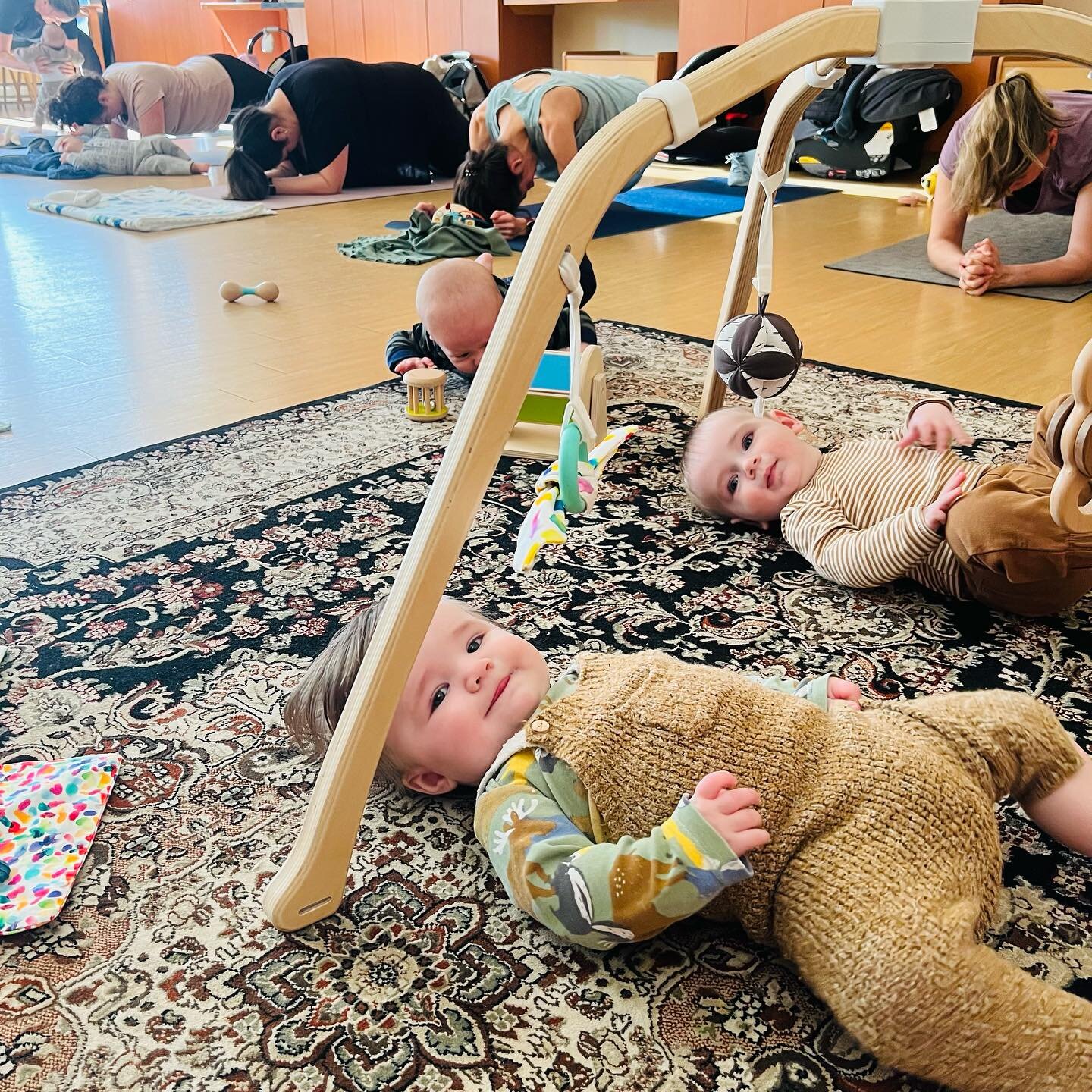 ✨MAMA + BABY FIT STARTS TOMORROW✨
Join Louie &amp; I + the sweetest mamas &amp; babes!

In the beautiful space of @earlyachieversmontessori 🤍
One of our very favourite child focused spaces in the city🌱

6 WEEK SESSION:
January 8, 2024 - February 16