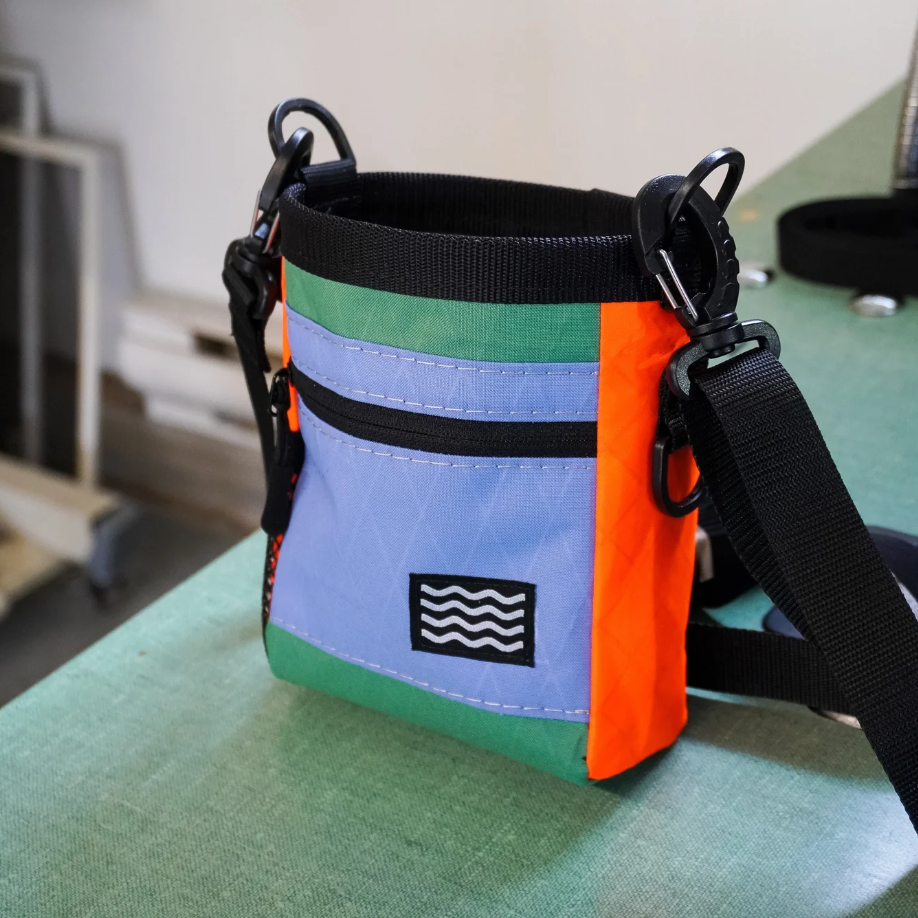 dog treat pouch