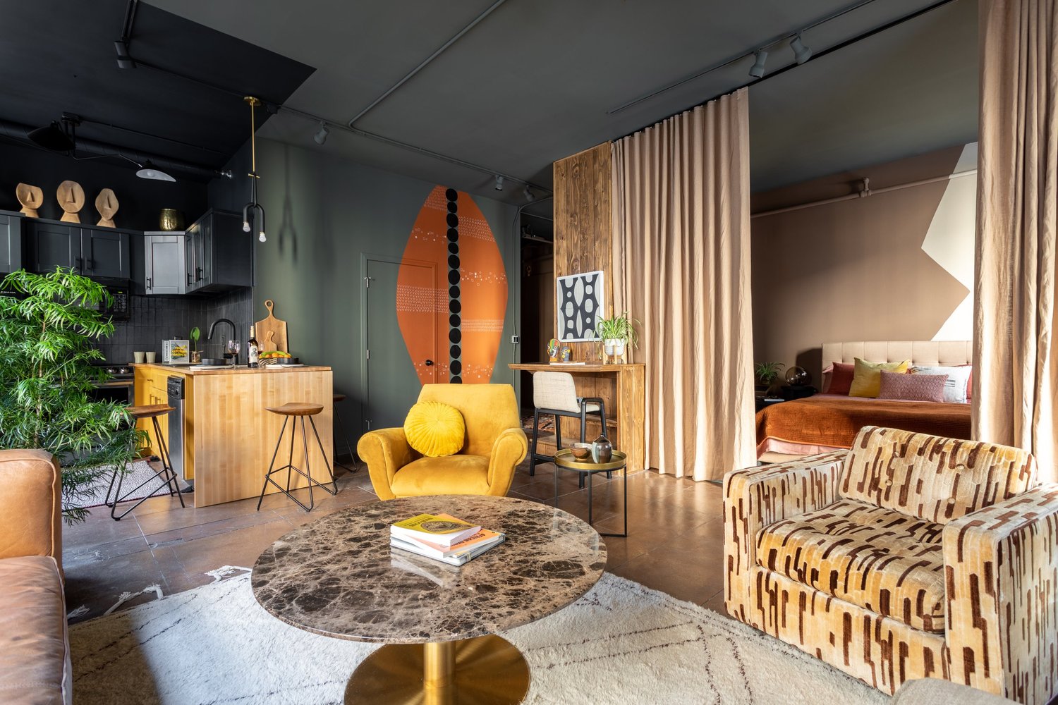 7th Street Loft — Faith Blakeney Studio