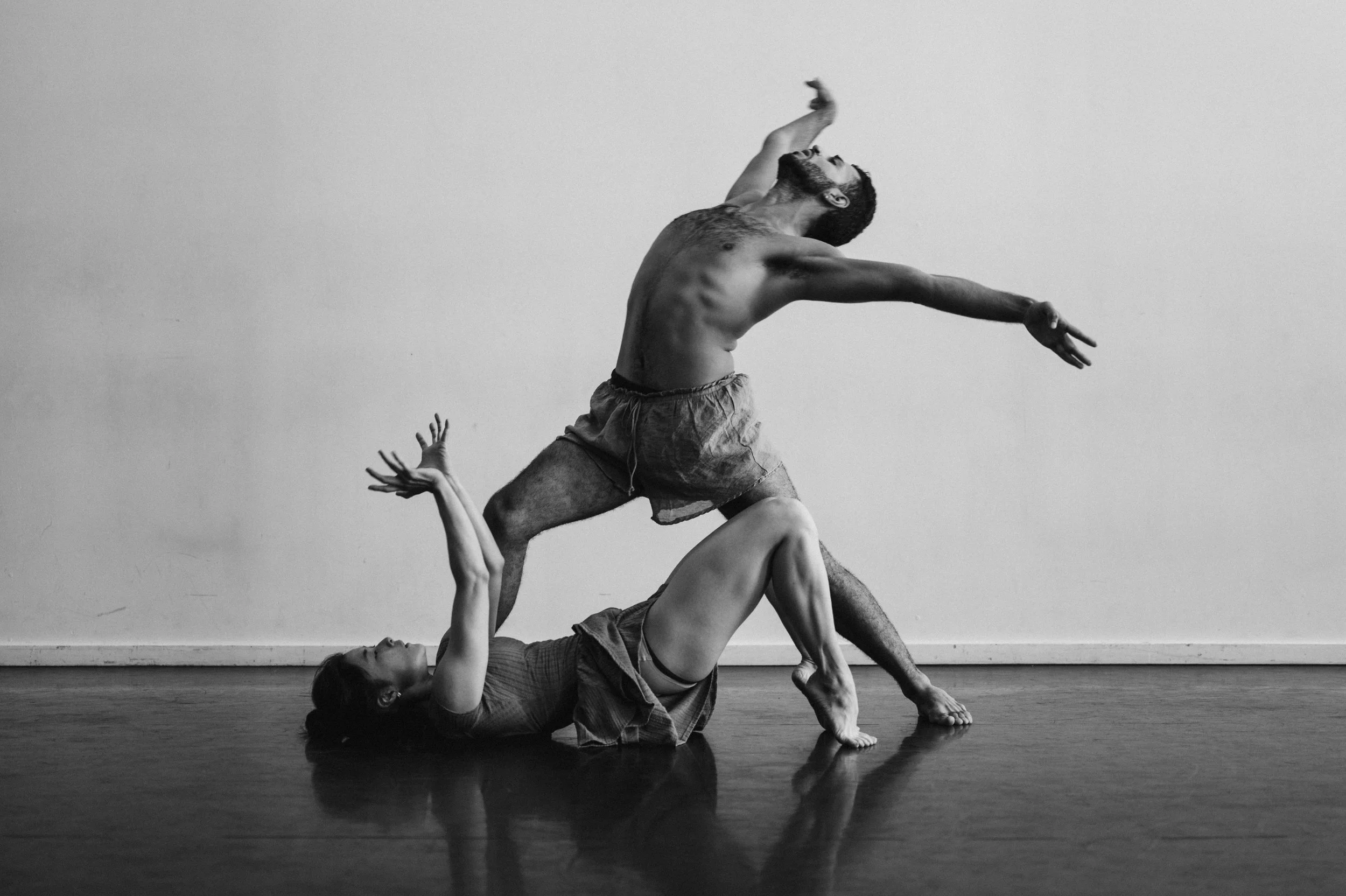 artists Hannah Jew and Kevin Ortiz Lemus rehearse Nightmare Screen - photo by Kashif Salahuddin