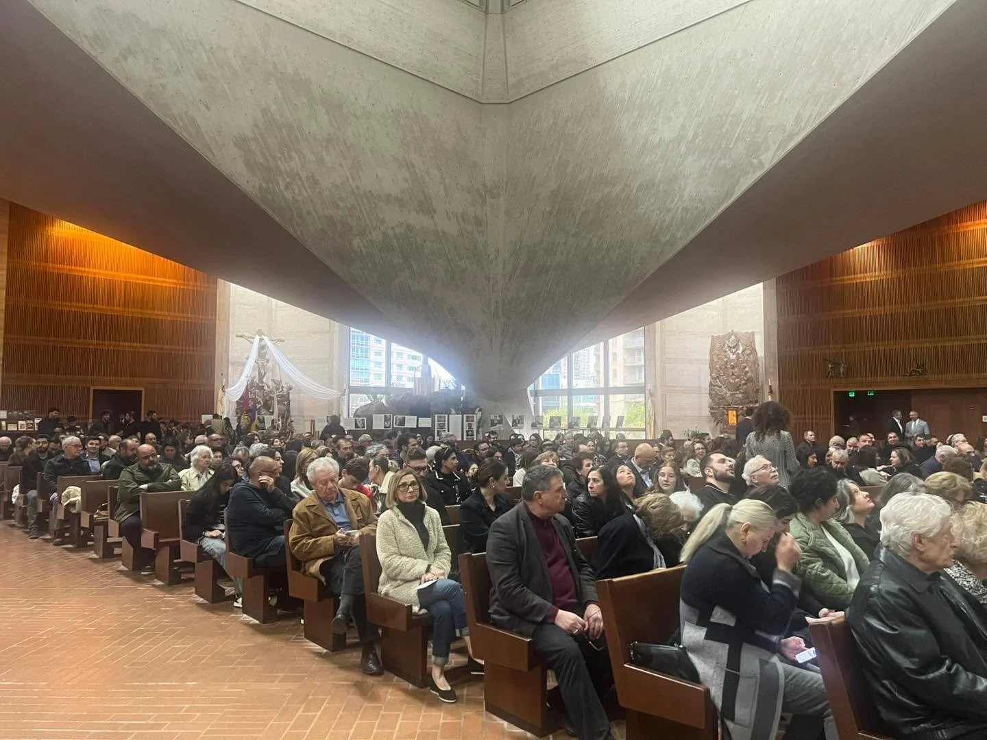 The Armenian community of San Francisco and the Bay Area came together last night at the beautiful St Mary&rsquo;s Cathedral to commemorate the 110th Anniversary of the Armenian Genocide. The Genocide Commemorative committee had done an excellent job