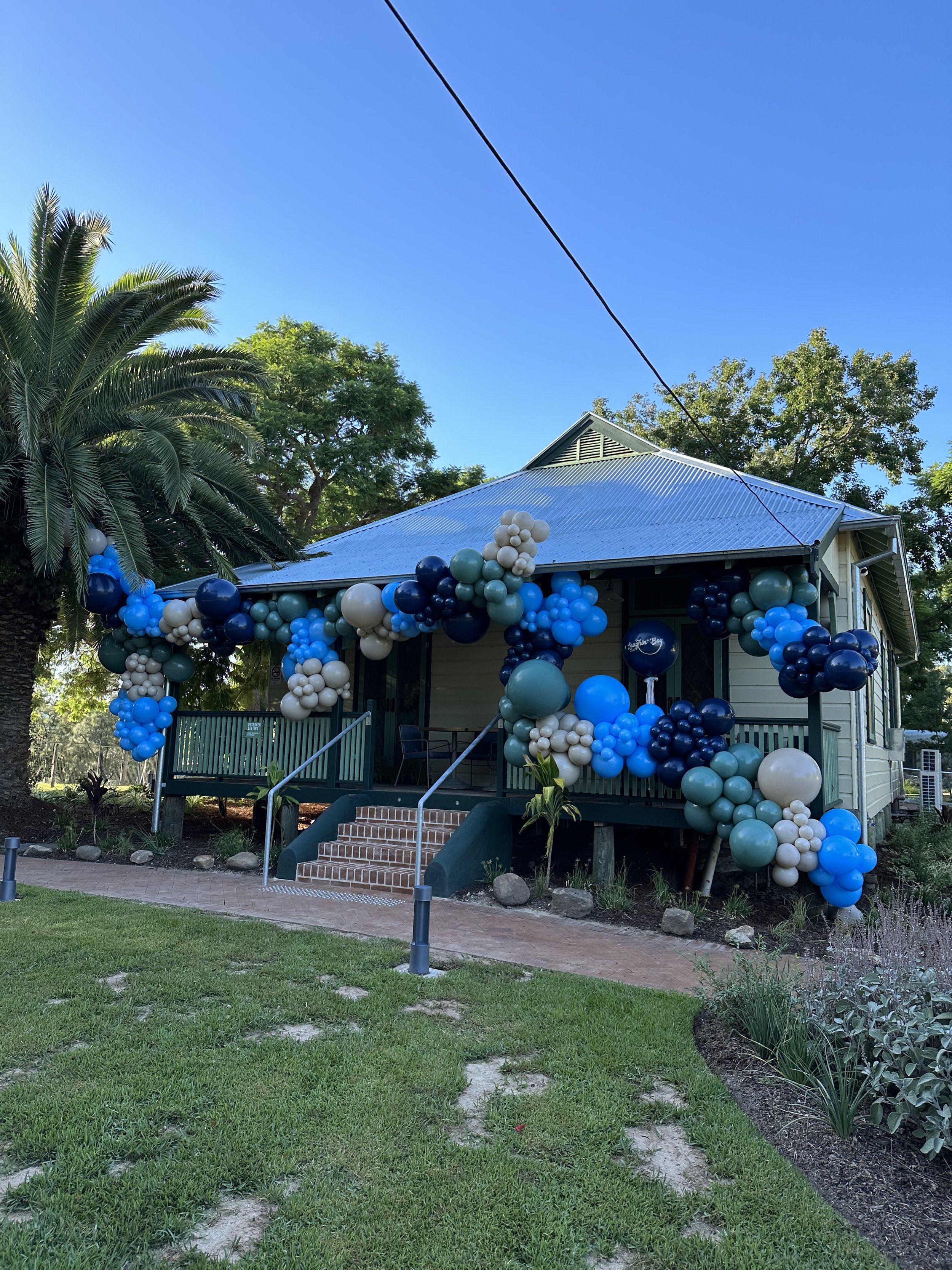 blue bespoke balloons outdoor.jpeg