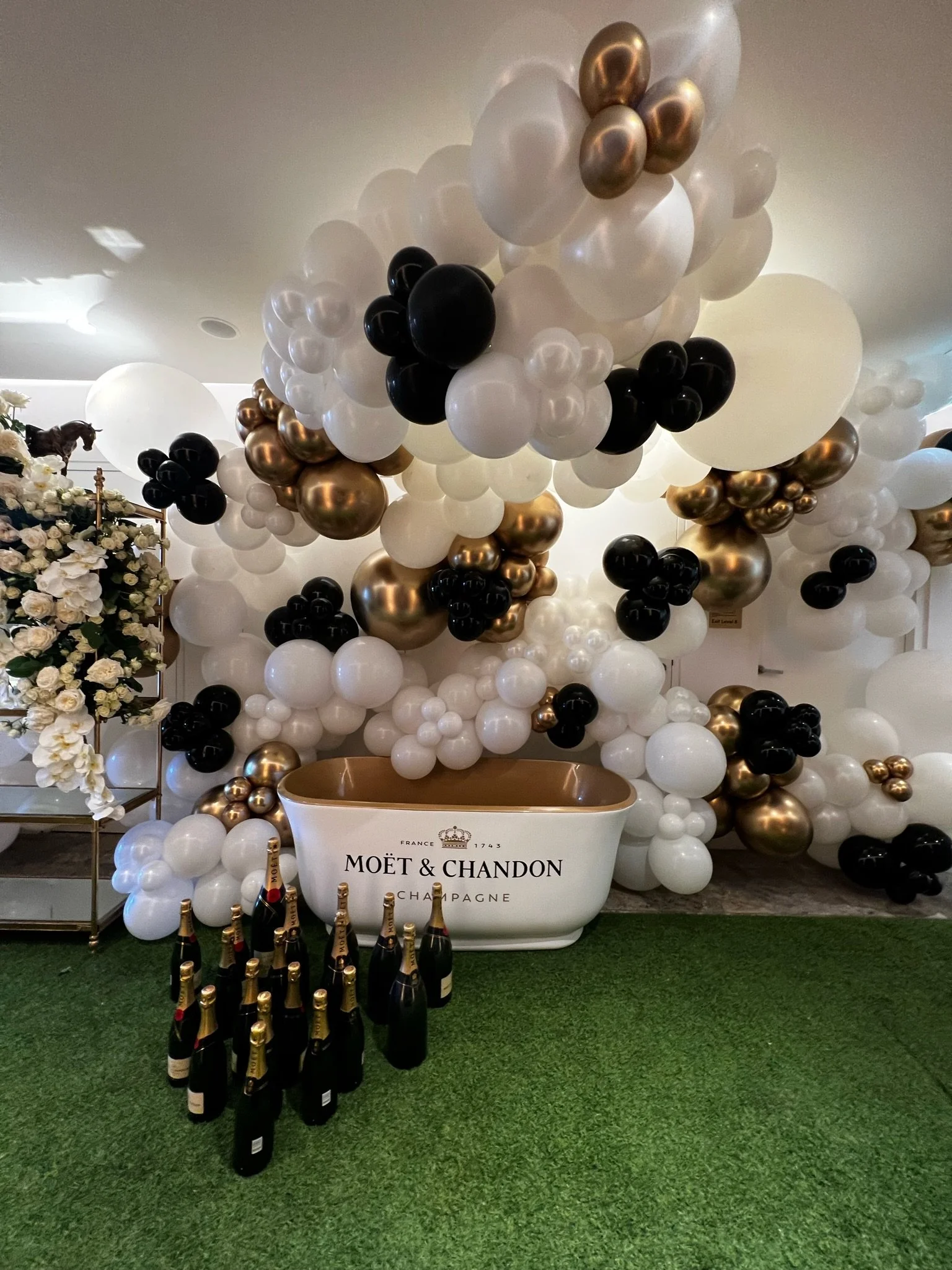 custom moet and chandon balloon installation.JPG