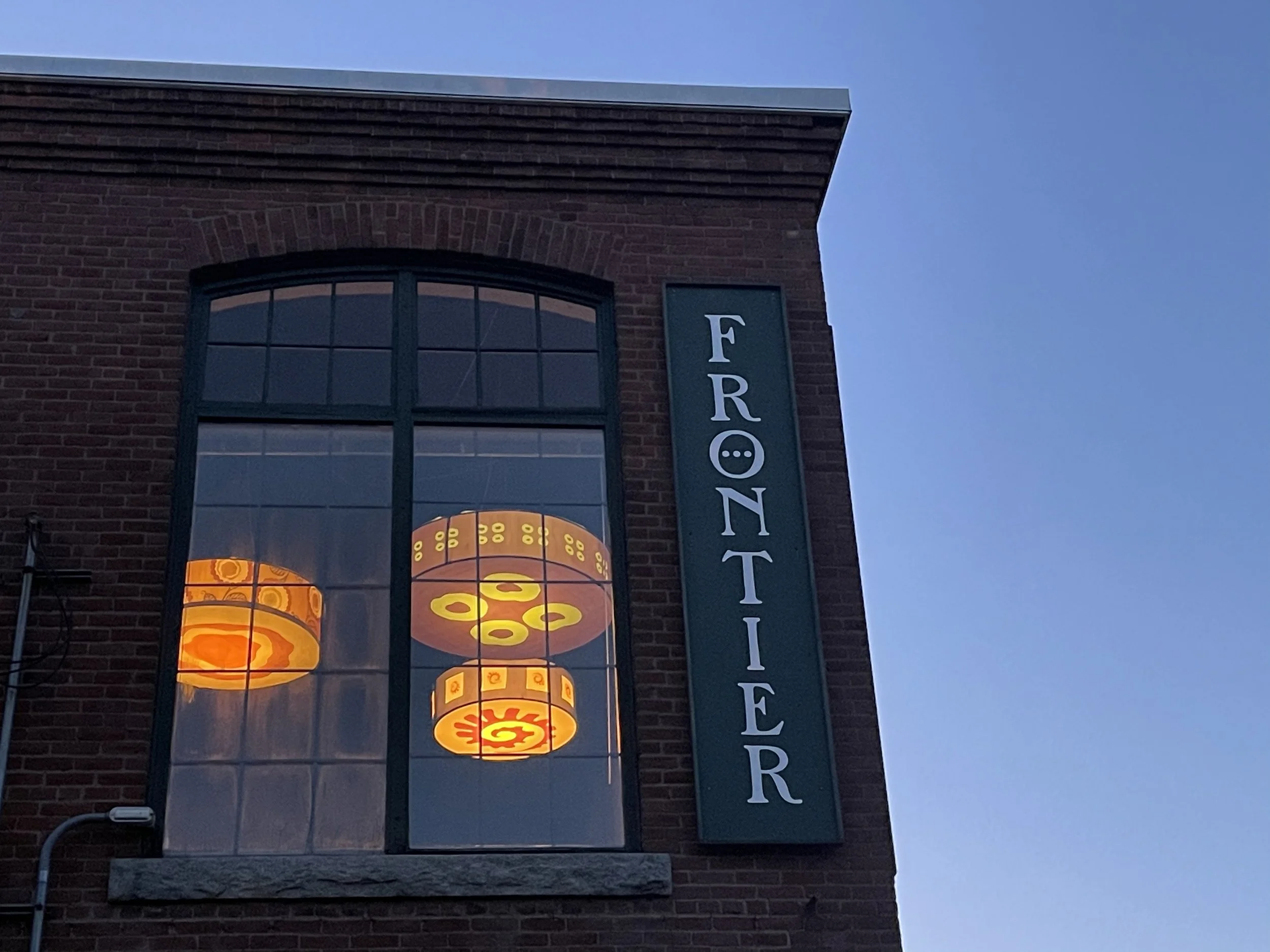 Frontier8.jpg