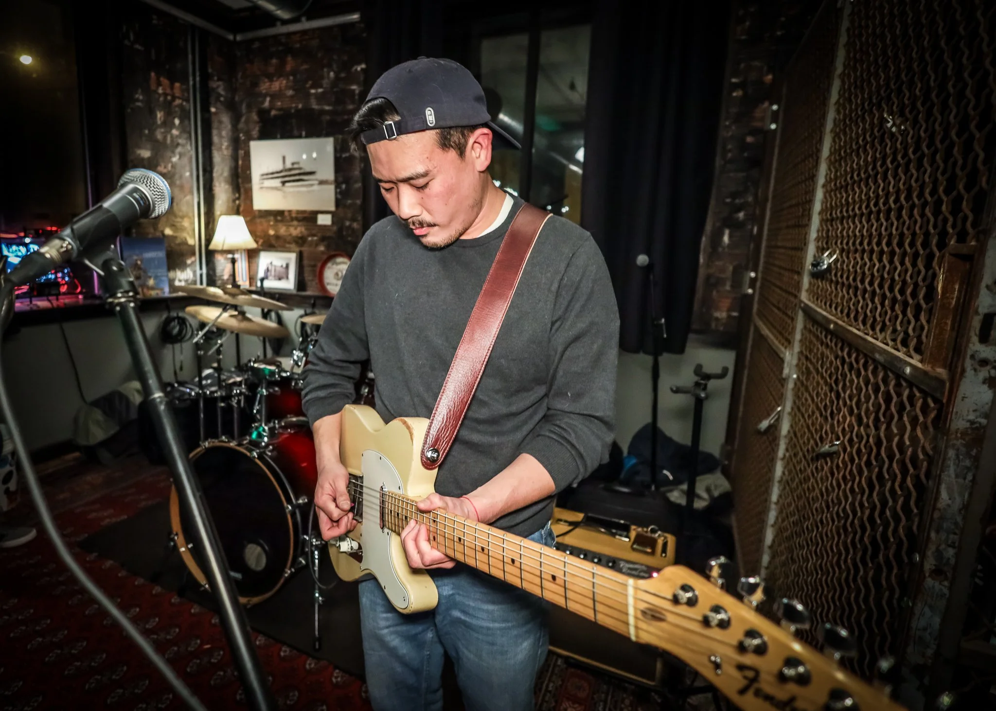 molly maguires rocks, and so do we 

so on november 7th, get down there

8-11pm, ft josh english &amp; max davis

it's gonna get weird, fer sher

#southbuffalo #buffalony