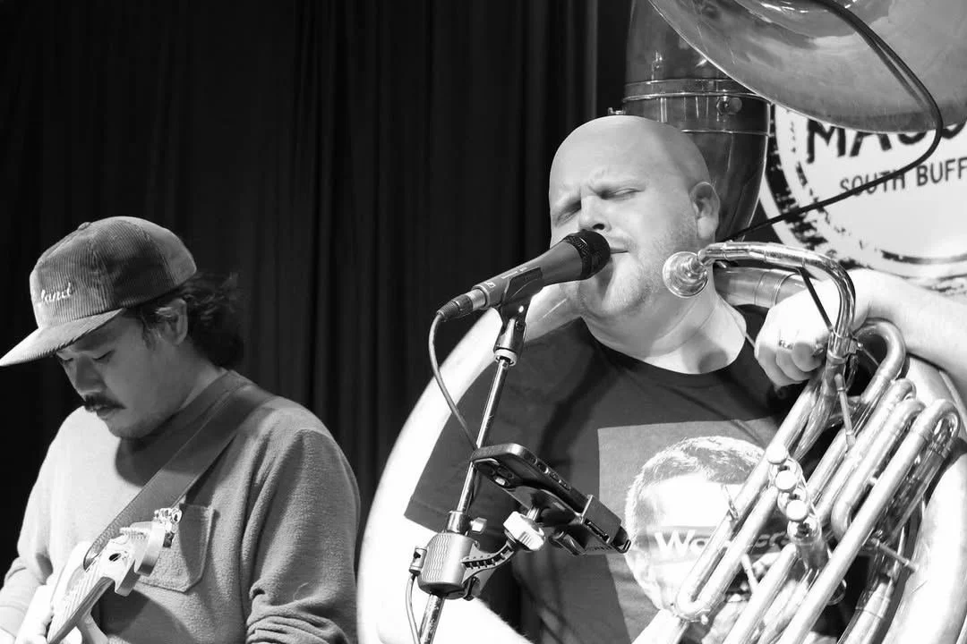 we had a great time at molly's last weekend

thanks to @rauljmarrero for the sweet pictures

#buffalo @nystatemusic #buffalove