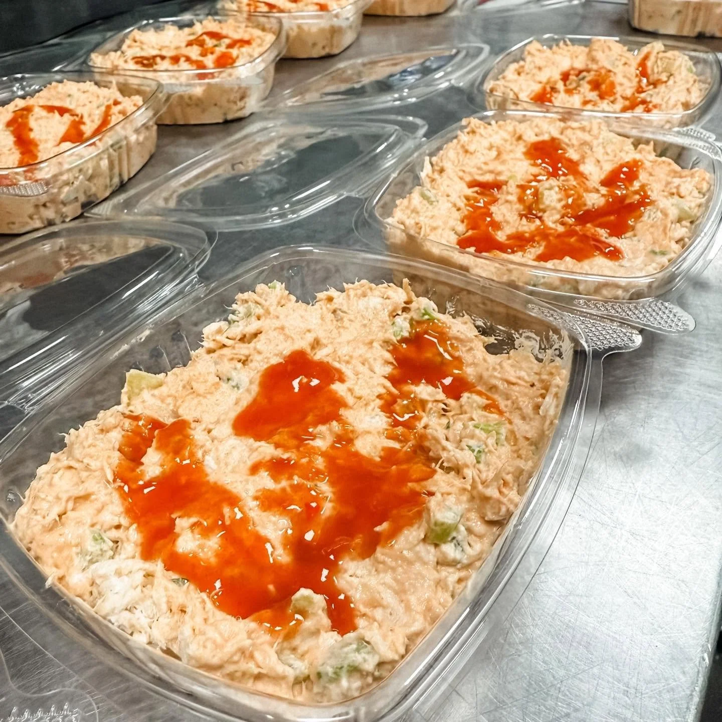 1/2 Pint Buffalo Chicken Salad
