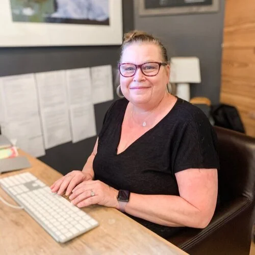Lisa Moon, Studio Manager