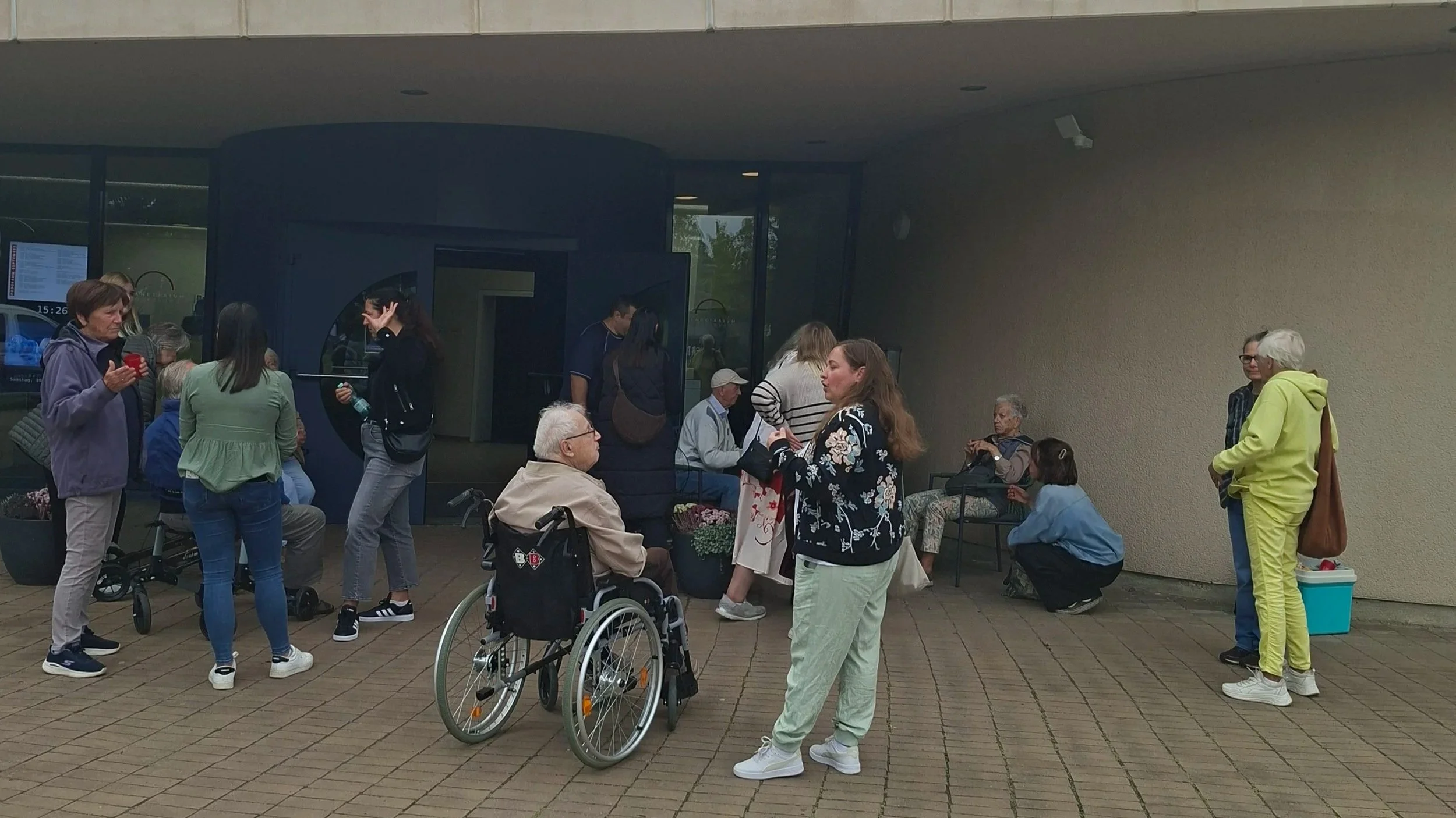 Gemeinsamer Besuch des Planetariums mit VW Freiwilligen