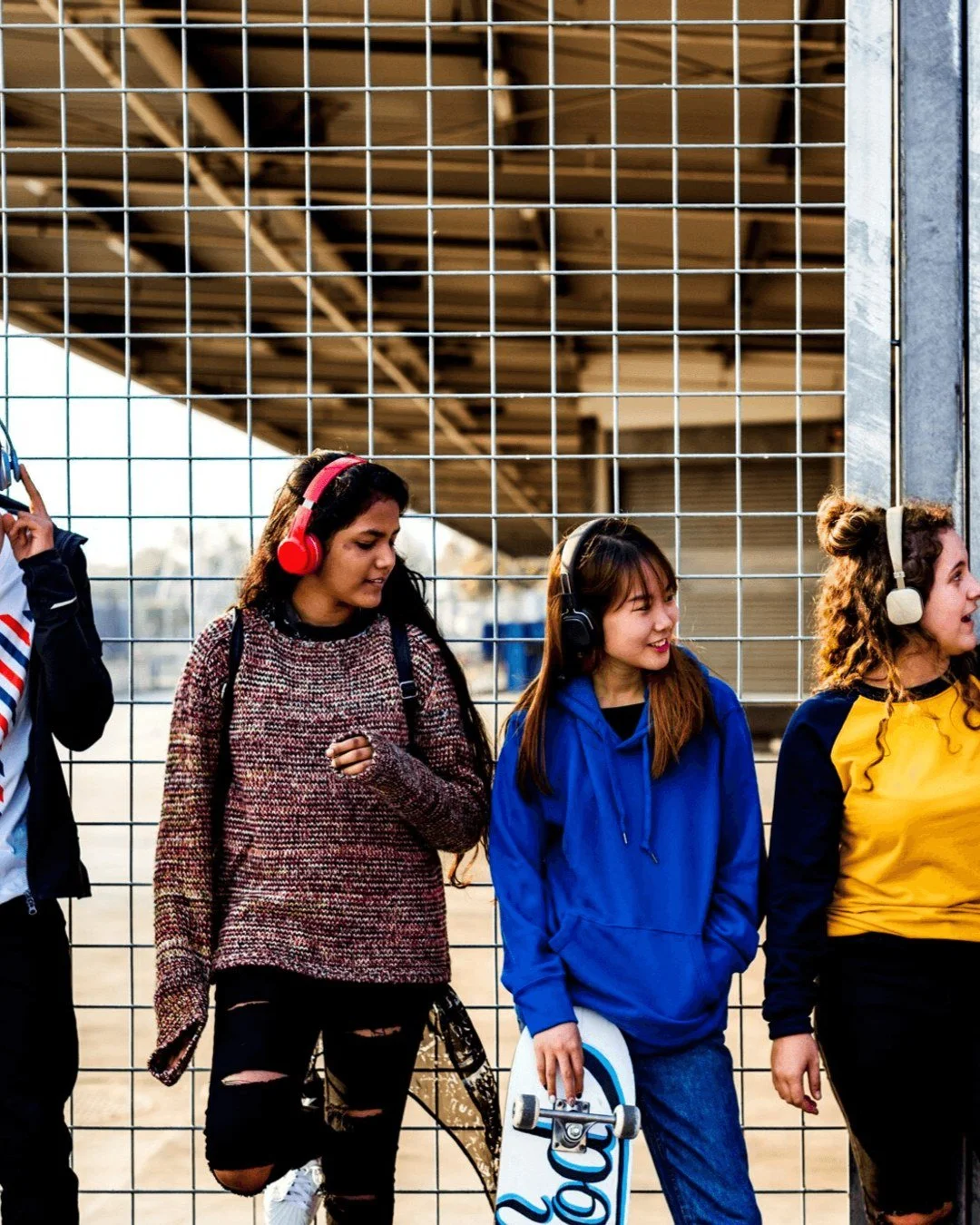 For struggling readers, audiobooks can provide access, support, and joy. They turn storytelling into a shared experience and help teens fall in love with reading again—one word at a time.
#loveaudiobooks #audiobooks #booklovers #readerscommun