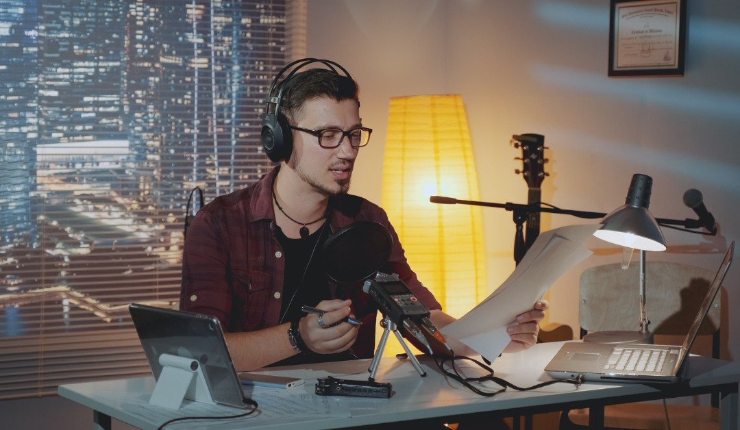 Today is World Voice Day, a day to celebrate the human voice and raise awareness about vocal health.What better time to show some love to the voices that make audiobooks unforgettable? The right narrator shapes the tone, builds character, drives the 