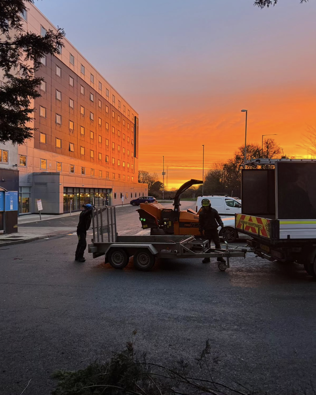 Holiday Inn Gallery.003.png