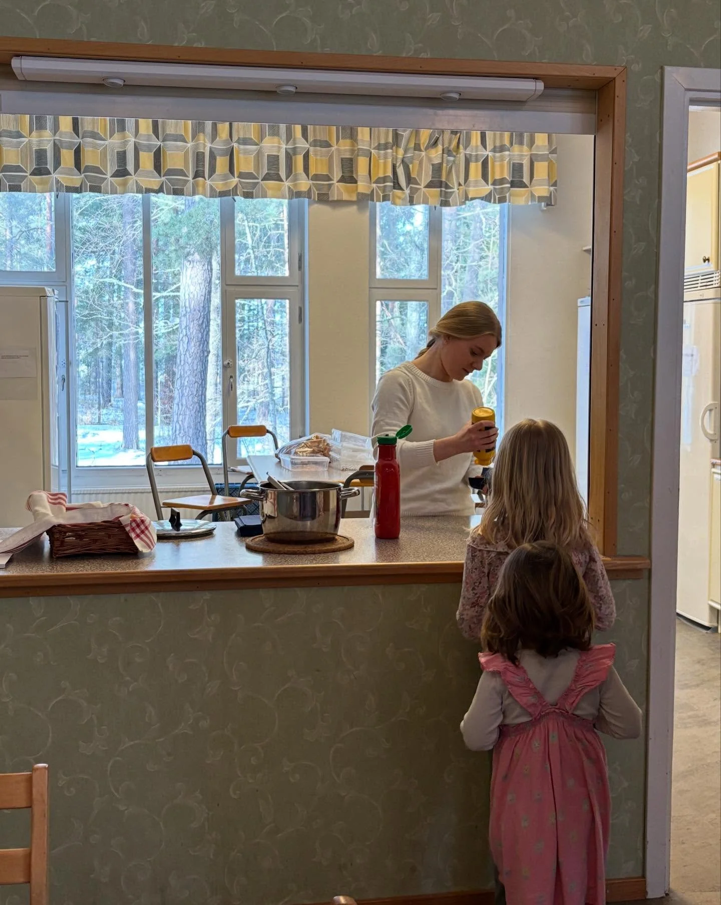 HEJ fr&aring;n korvk&ouml;n, mixerbordet och s&ouml;ndagsgudstj&auml;nsten!