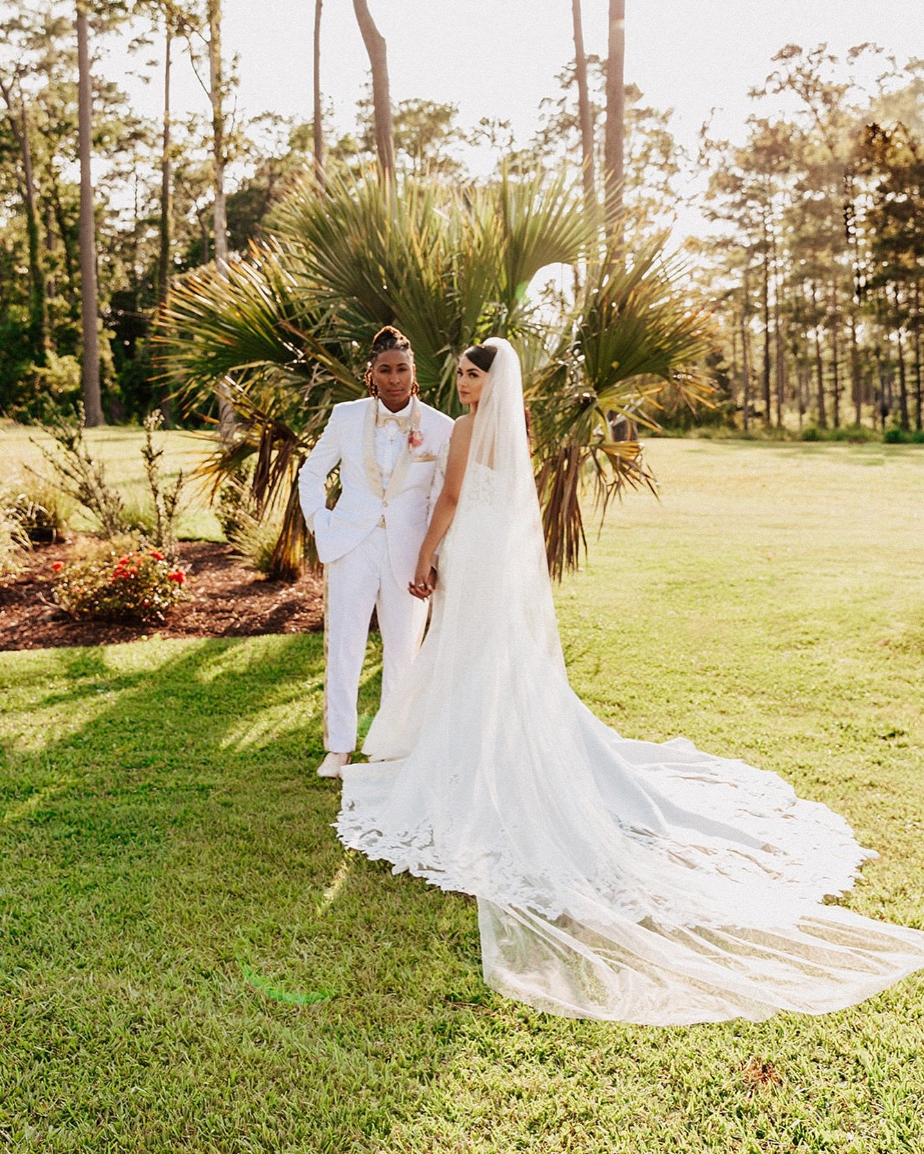 Happy Pride and happy almost anniversary to these two icons!! I can&rsquo;t believe it&rsquo;s been almost 4 years since your wedding 🥰 // #toujoursphoto #destinationweddingphotographer #queerweddingphotographer #lesbianwedding #queerwedding #coasta