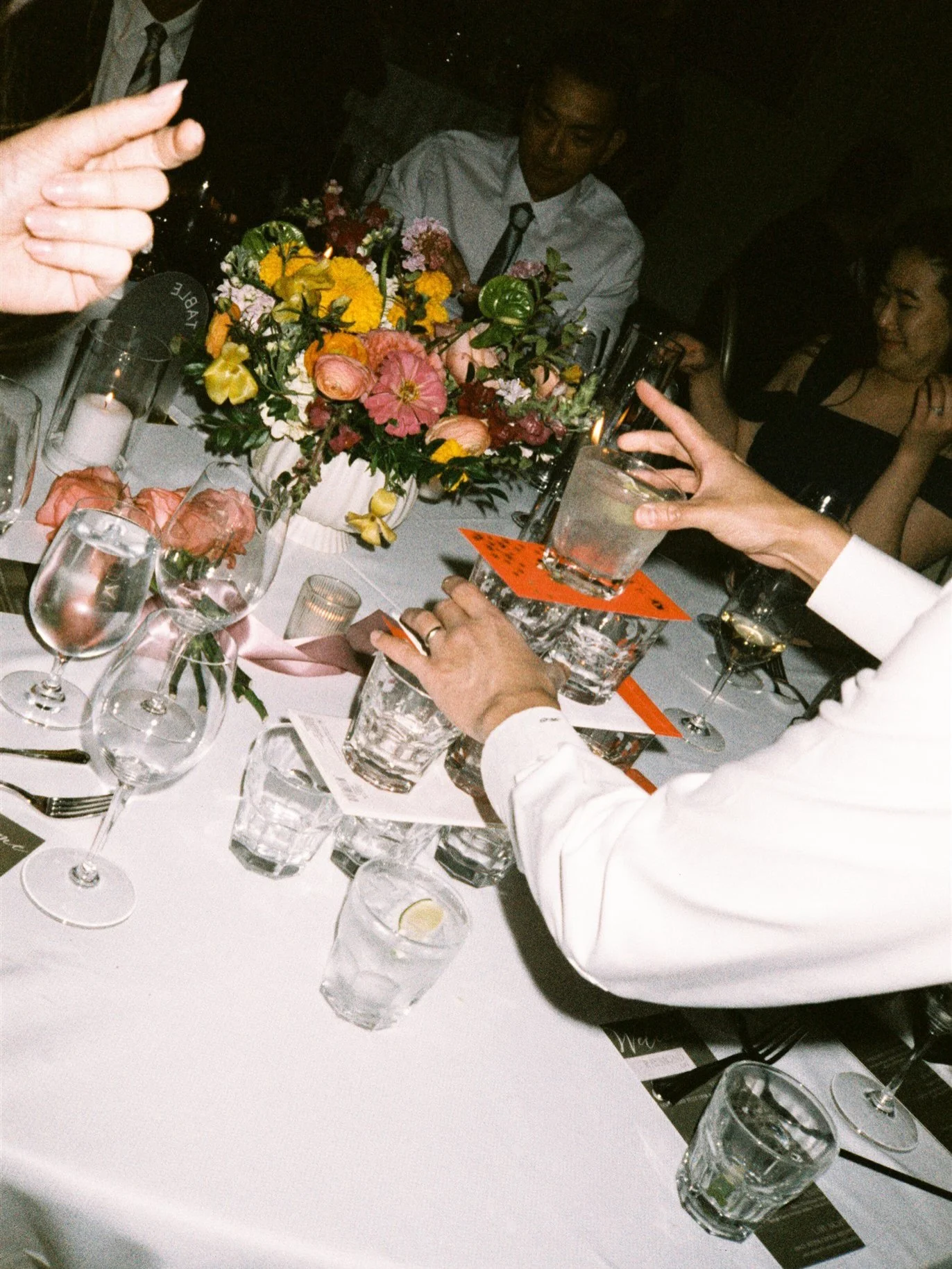 I love shooting with film. It&rsquo;s such a fun medium to work with. Here are a few of my favorites from Karen &amp; Kendall&rsquo;s wedding in October.
⠀⠀⠀⠀⠀⠀⠀⠀⠀
photography: @toujoursphoto
planner: @susanmaevents
florist: @goldengirlfloralco
venue