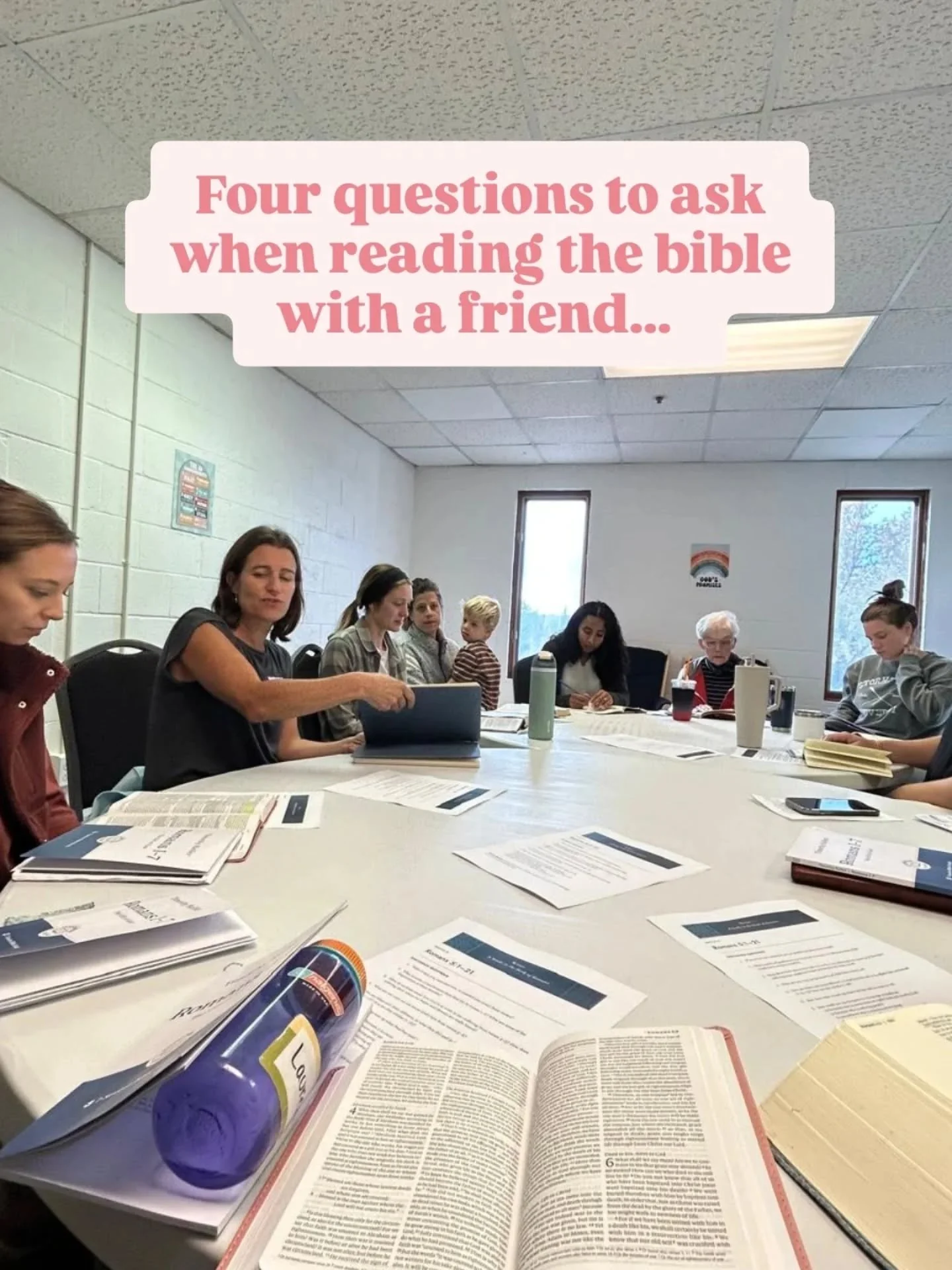 Maybe you'd like to get the bible open with a friend , but you don't feel super confident with what you look at. Here are some questions that help us when we get the bible open with a friend. Print them on a bookmark and keep them with you in your bi