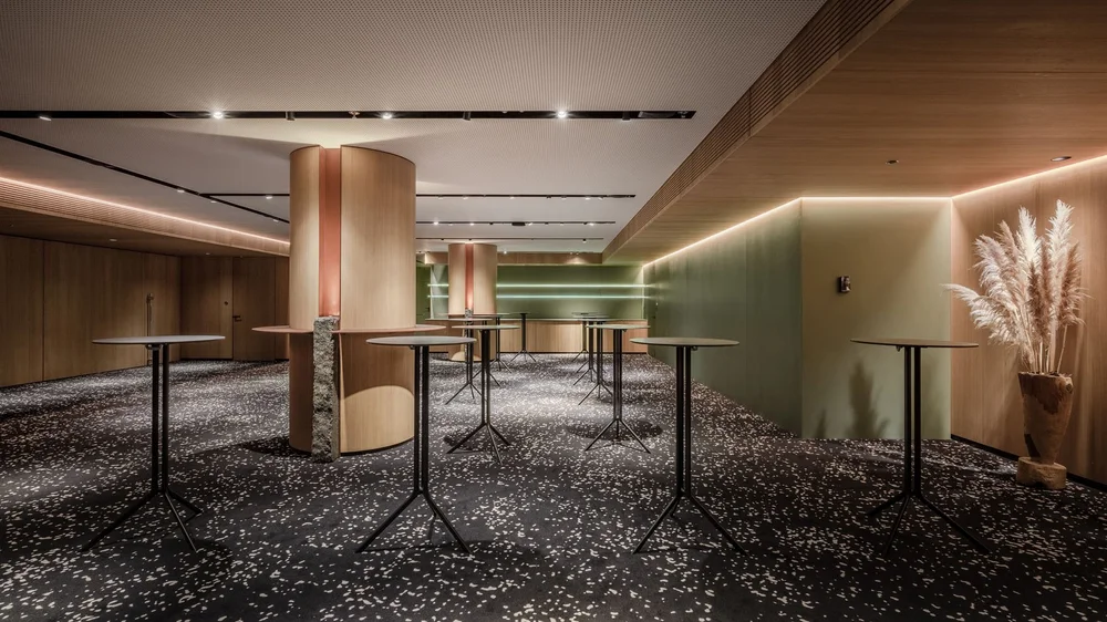 EMILY RESORT / Conference Hall — ᐈ yod.group