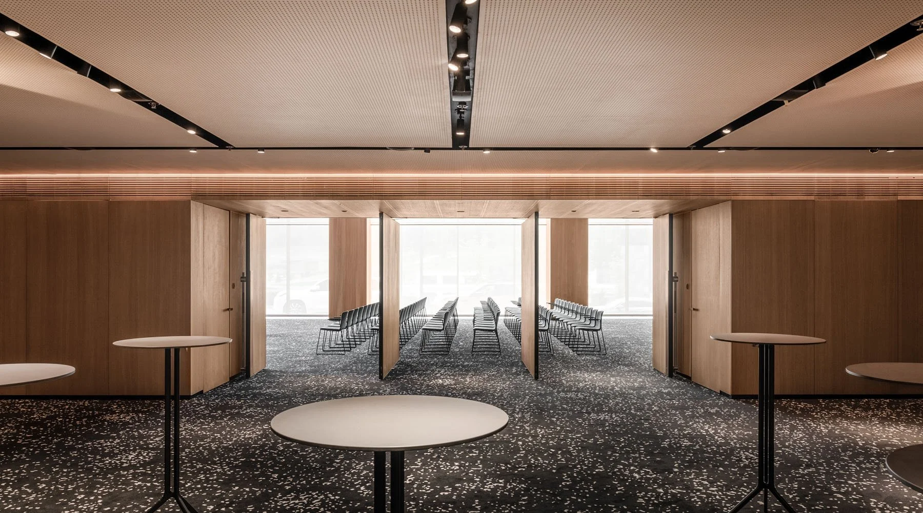 EMILY RESORT / Conference Hall — ᐈ yod.group