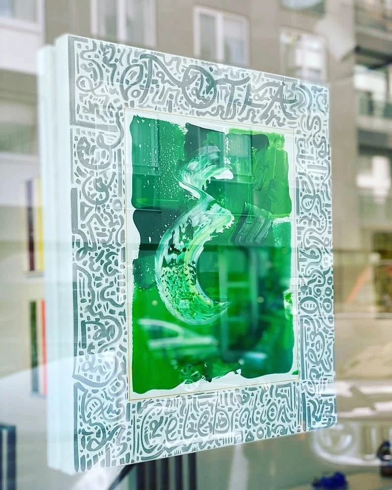 Sold in Brussels
olivia-de-posson-colourful-contemporary-energy-art