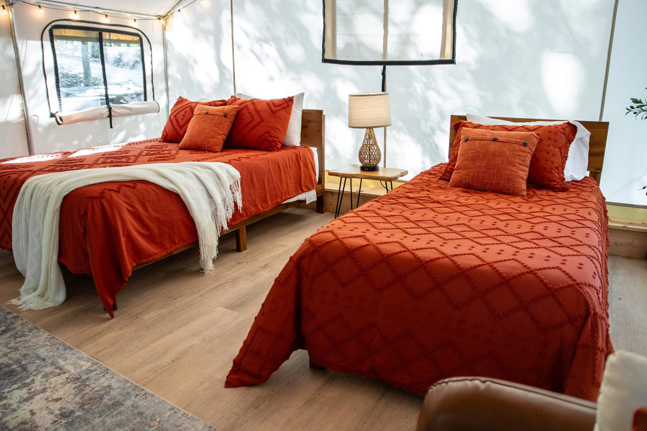 DL_Tent4_035.jpg