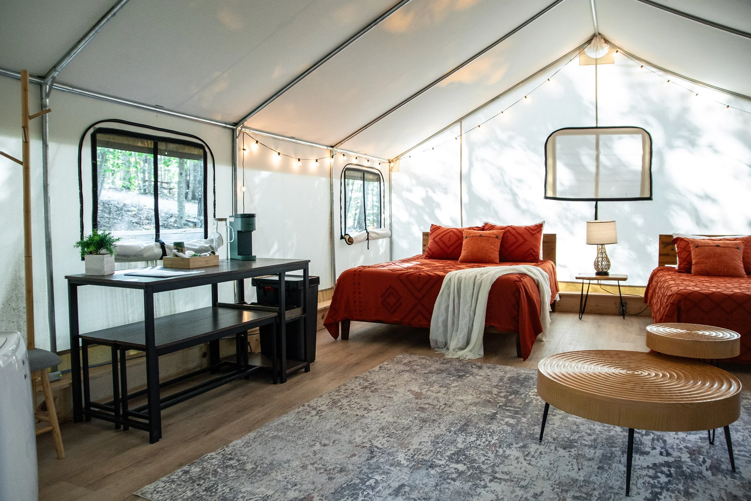 DL_Tent4_018.jpg