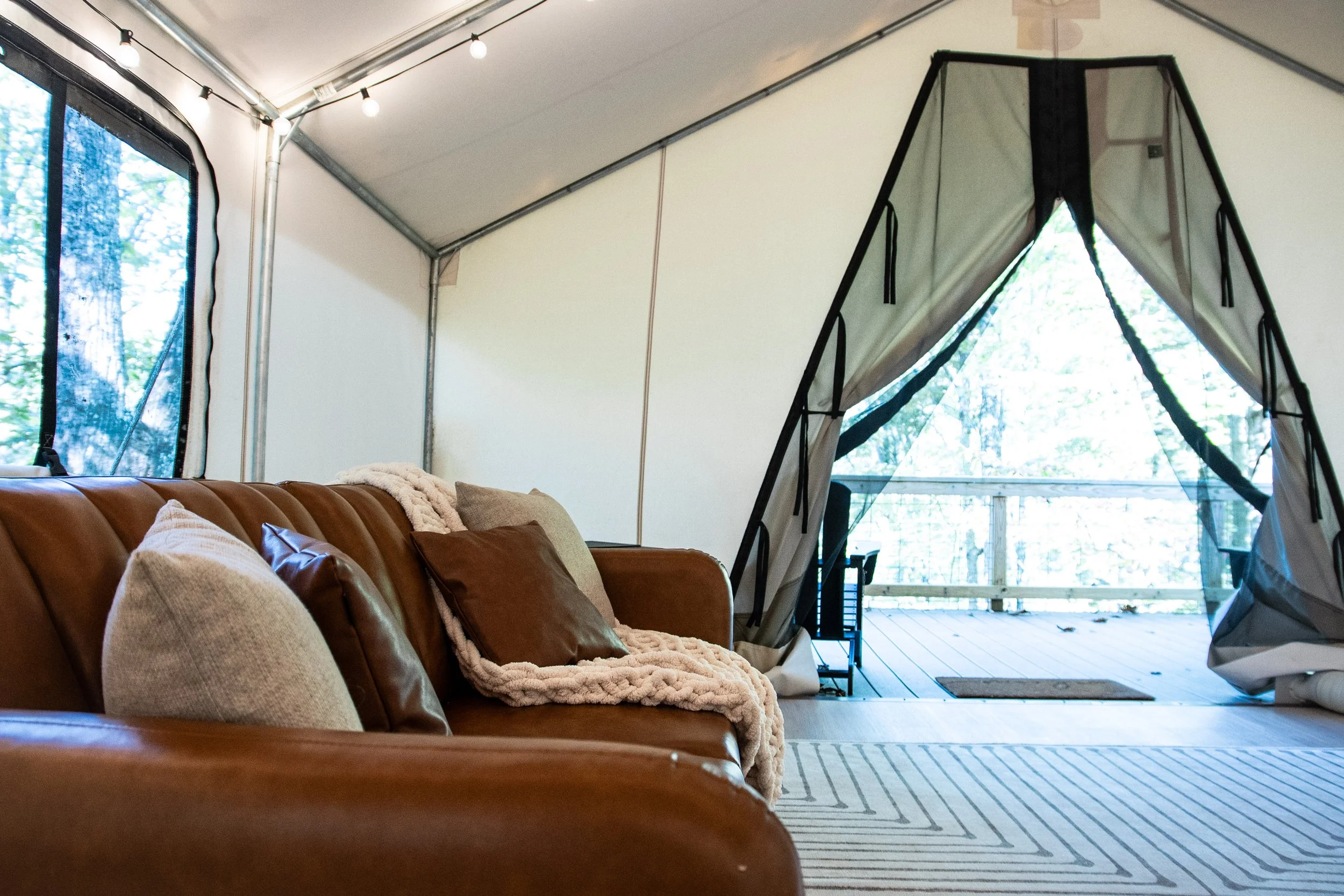 DL_Tent1_030.jpg