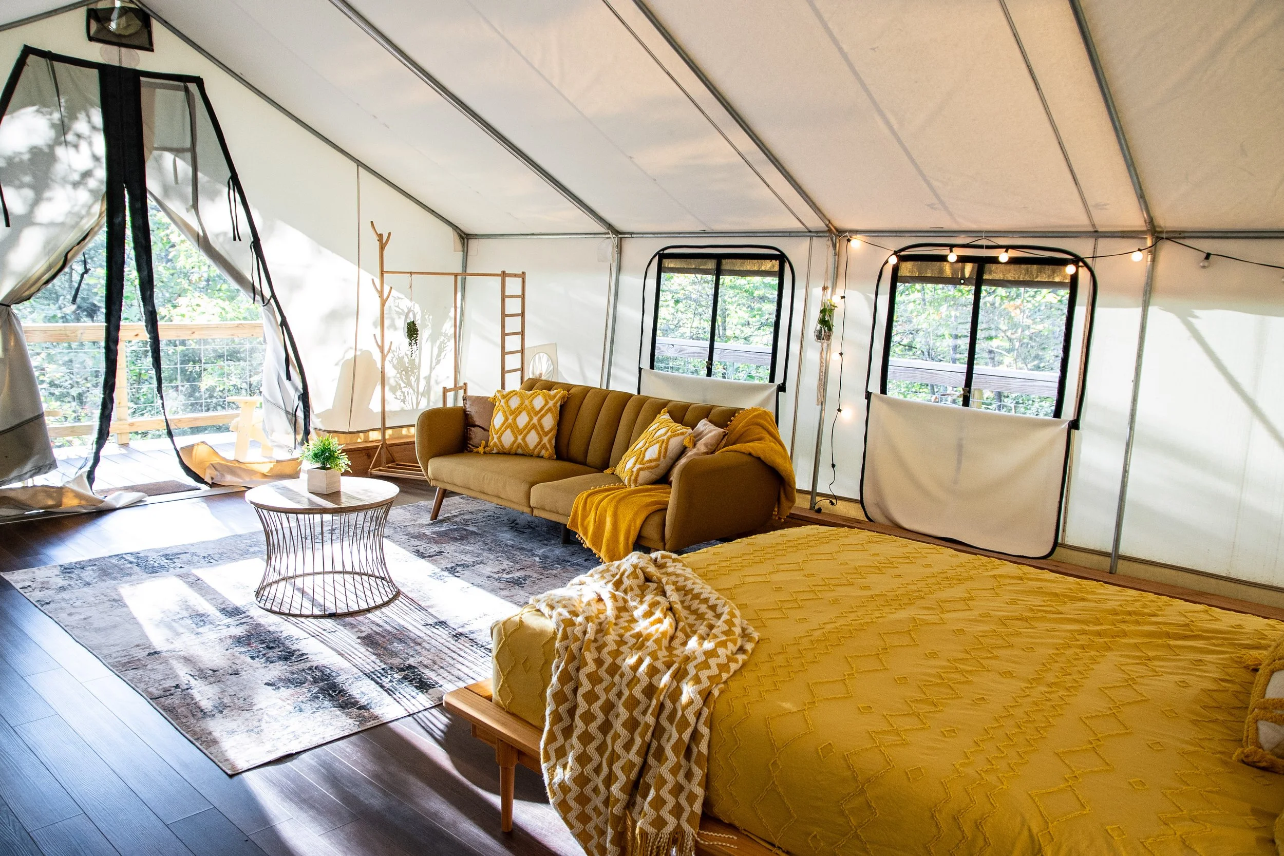 DL_Tent7_033.jpg