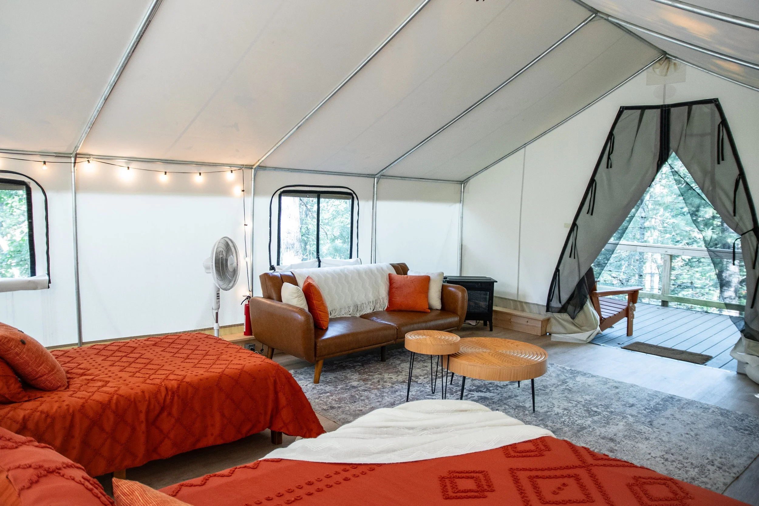 DL_Tent4_039.jpg
