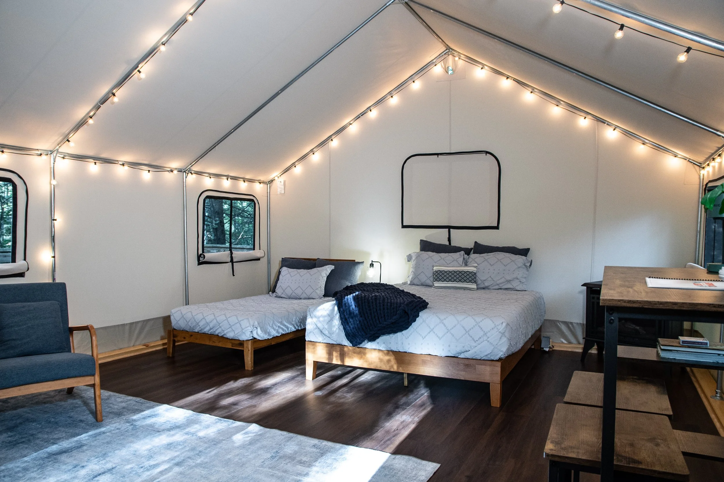 DL_Tent5_035.jpg