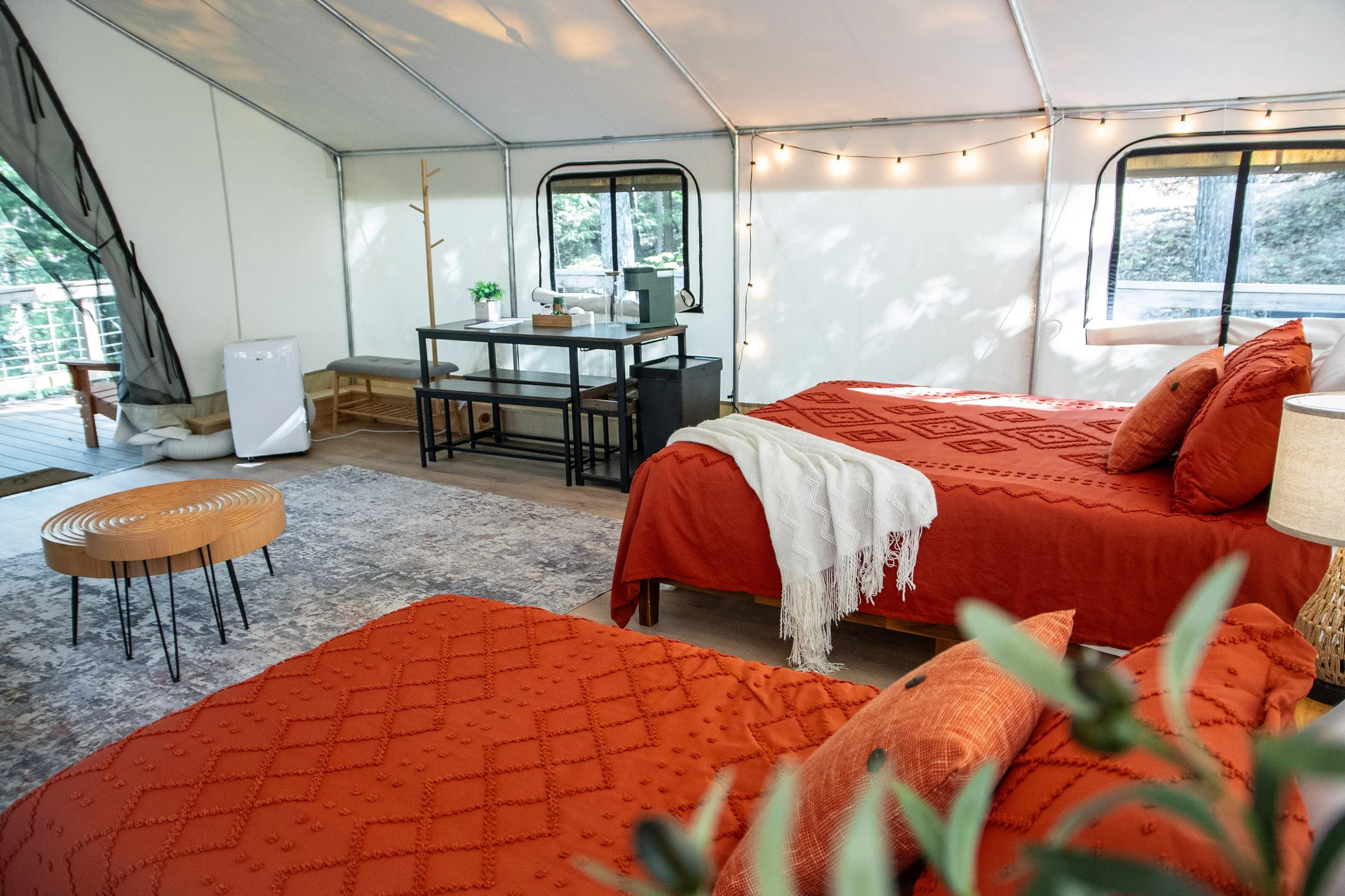 DL_Tent4_040.jpg