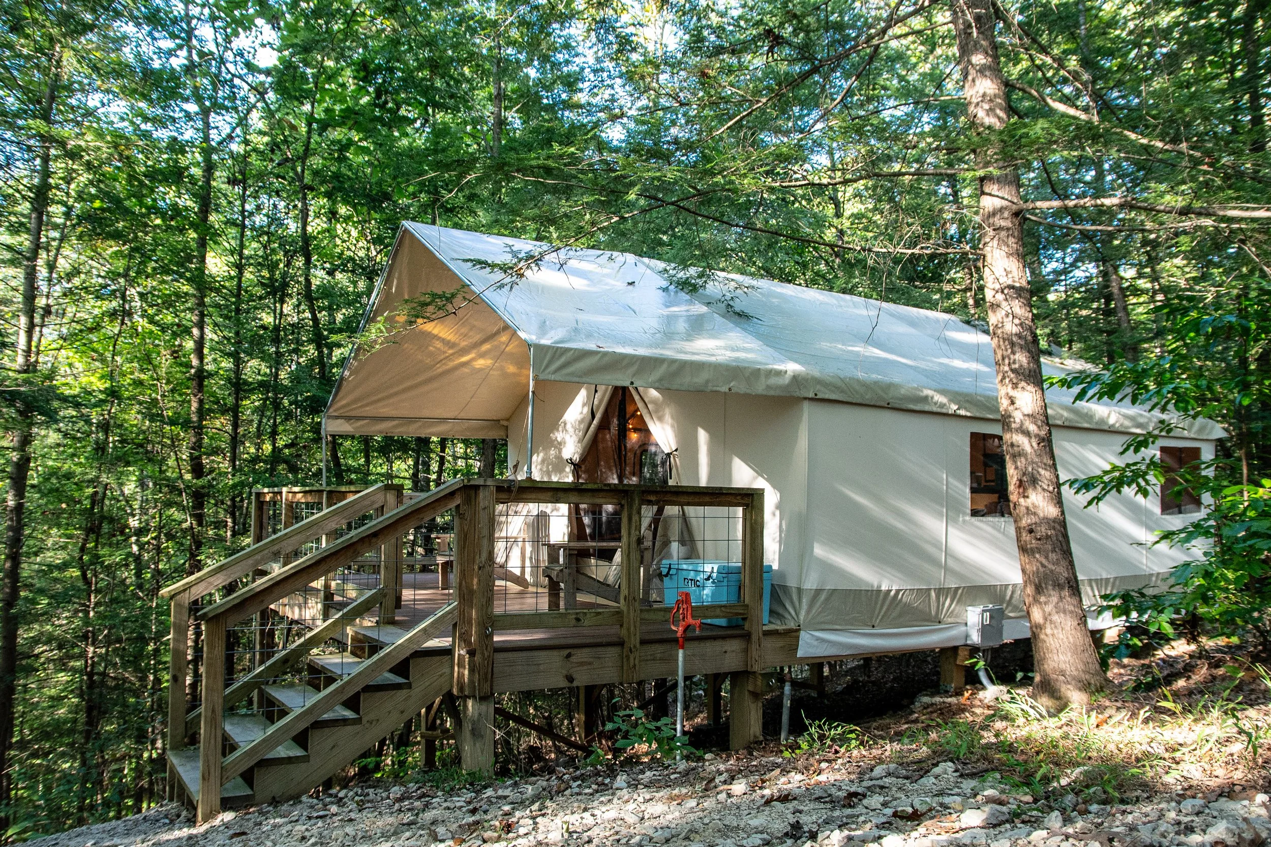 DL_Tent5_001.jpg