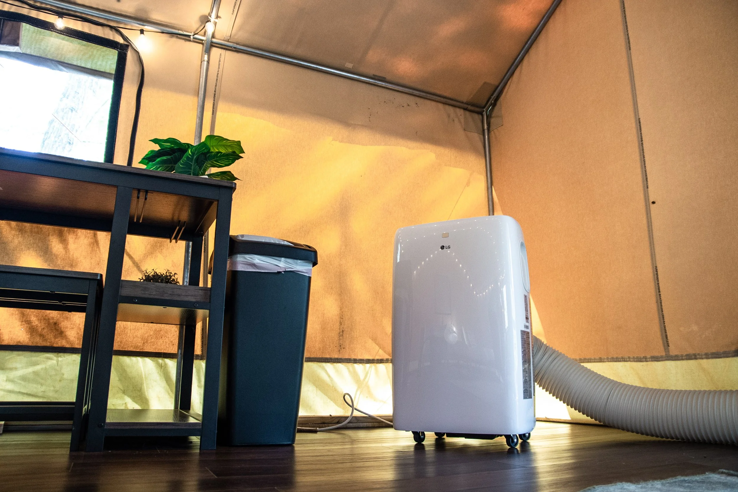 DL_Tent6_022.jpg