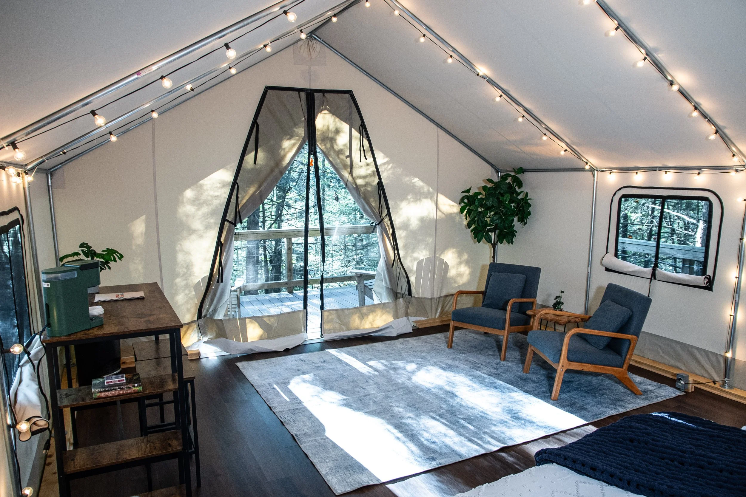 DL_Tent5_032.jpg
